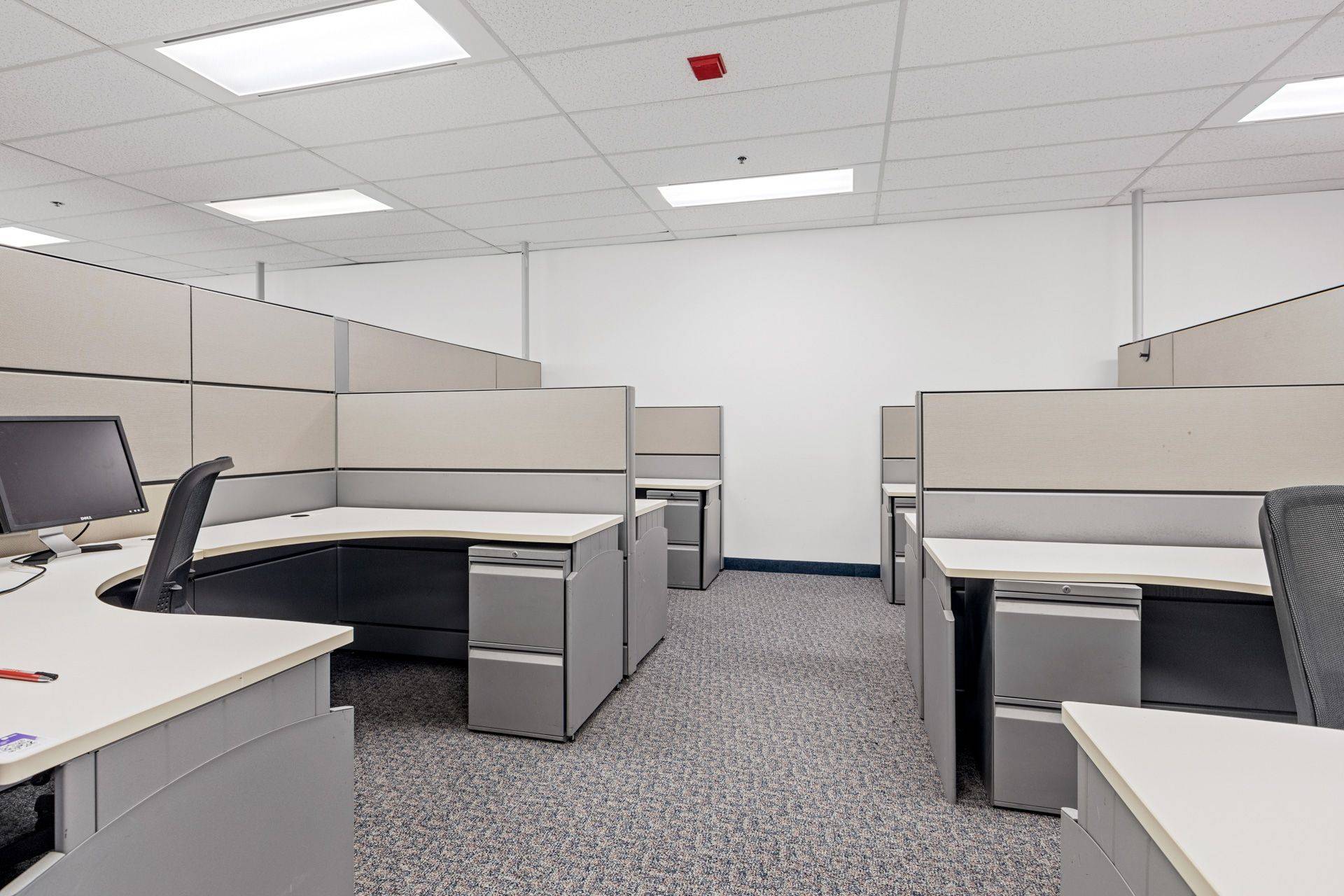 Beacon Hill North - South And Area, ON K1J 9B9,1410 Blair Towers PL #700