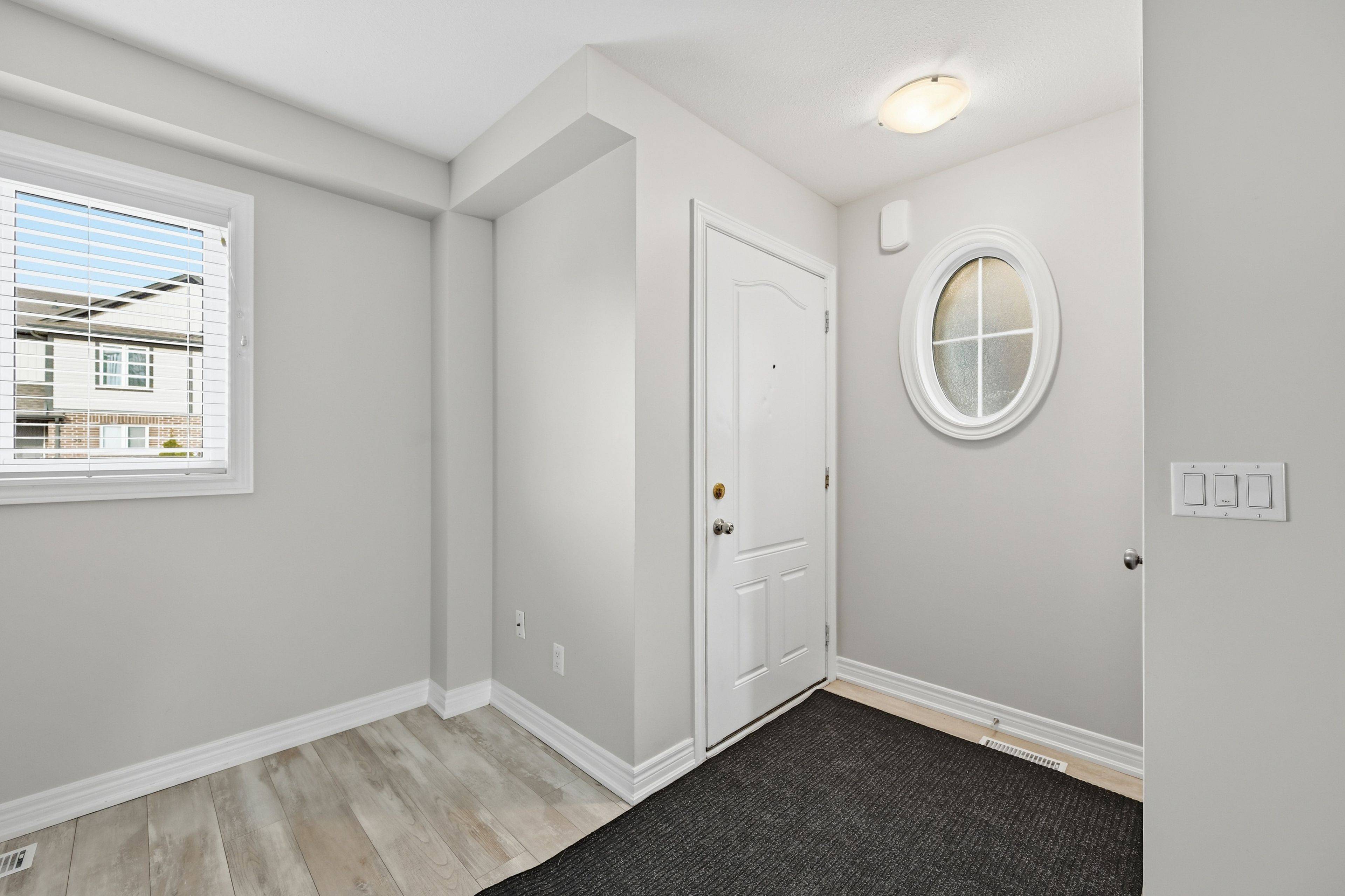 Niagara Falls, ON L2H 3P9,7768 Ascot CIR #26