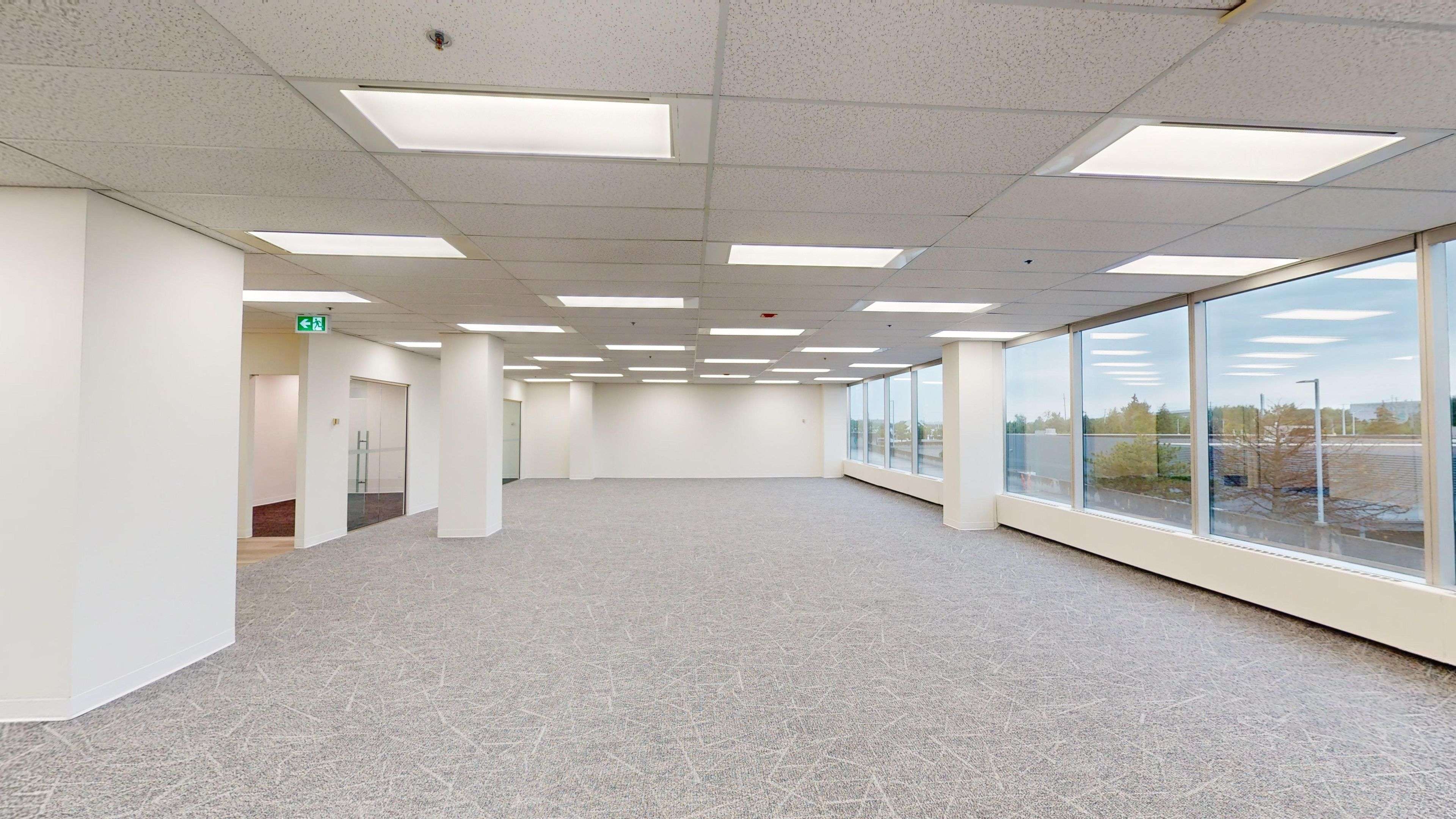 Beacon Hill North - South And Area, ON K1J 9L8,1420 Blair Towers PL #310