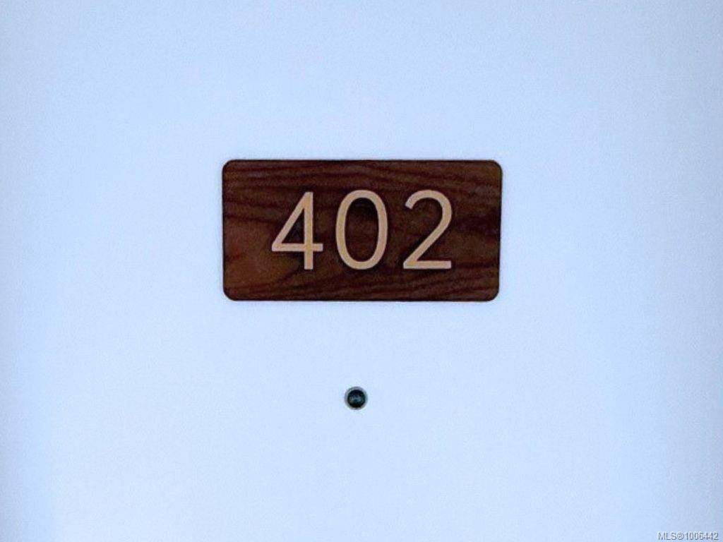 Nanaimo, BC V9V 1W4,6320 Sentinal Dr #402