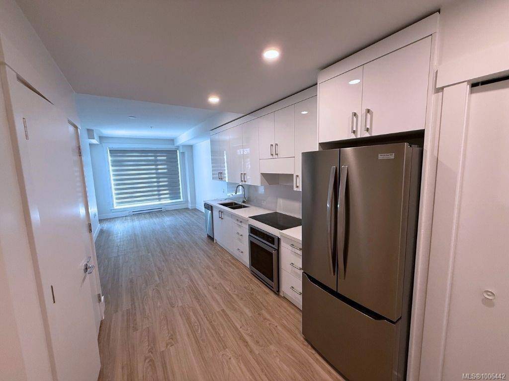 Nanaimo, BC V9V 1W4,6320 Sentinal Dr #402