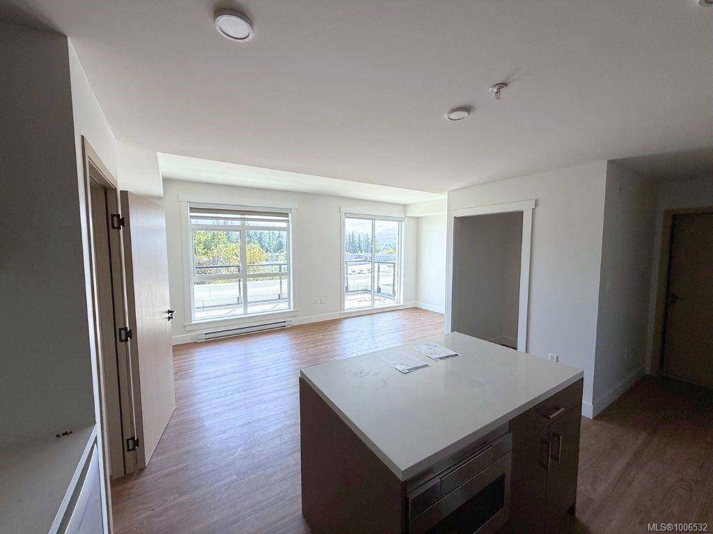 Nanaimo, BC V9V 1W4,6320 Sentinal Dr #601