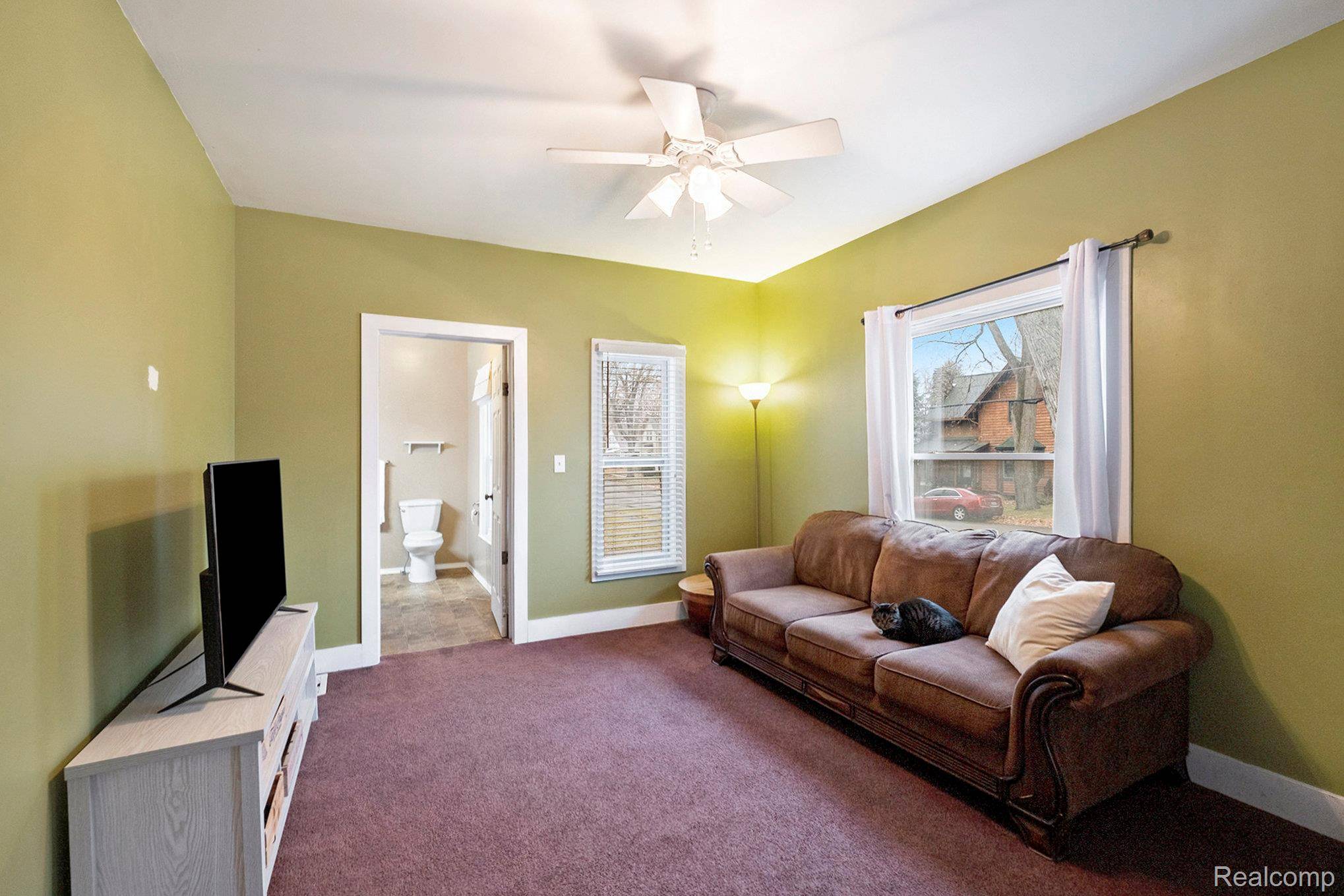 Durand, MI 48429,209 N Marquette ST