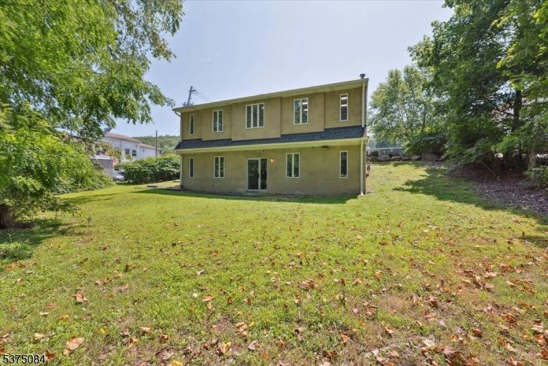 Rockaway Boro, NJ 07866,159 Us Highway 46