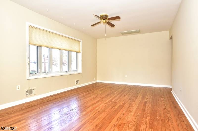 Bloomingdale Boro, NJ 07403,247 Rafkind Rd