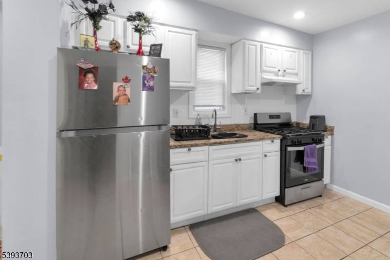 Newark City, NJ 07103,399 S 8Th St