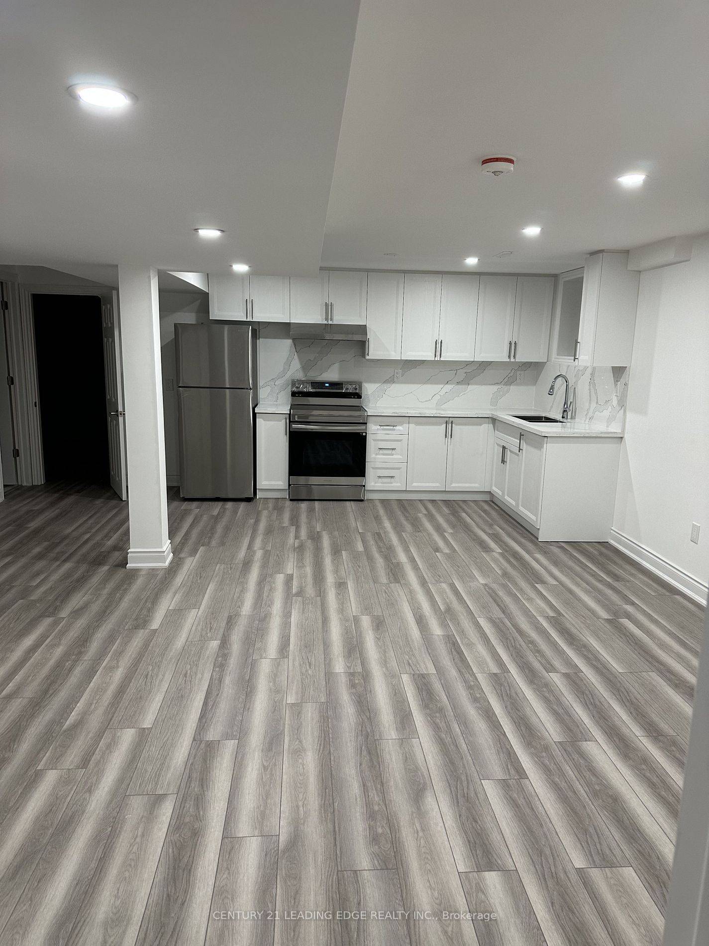 Ajax, ON L1T 4J8,48 TEMPLE WEST CRES #BSMT