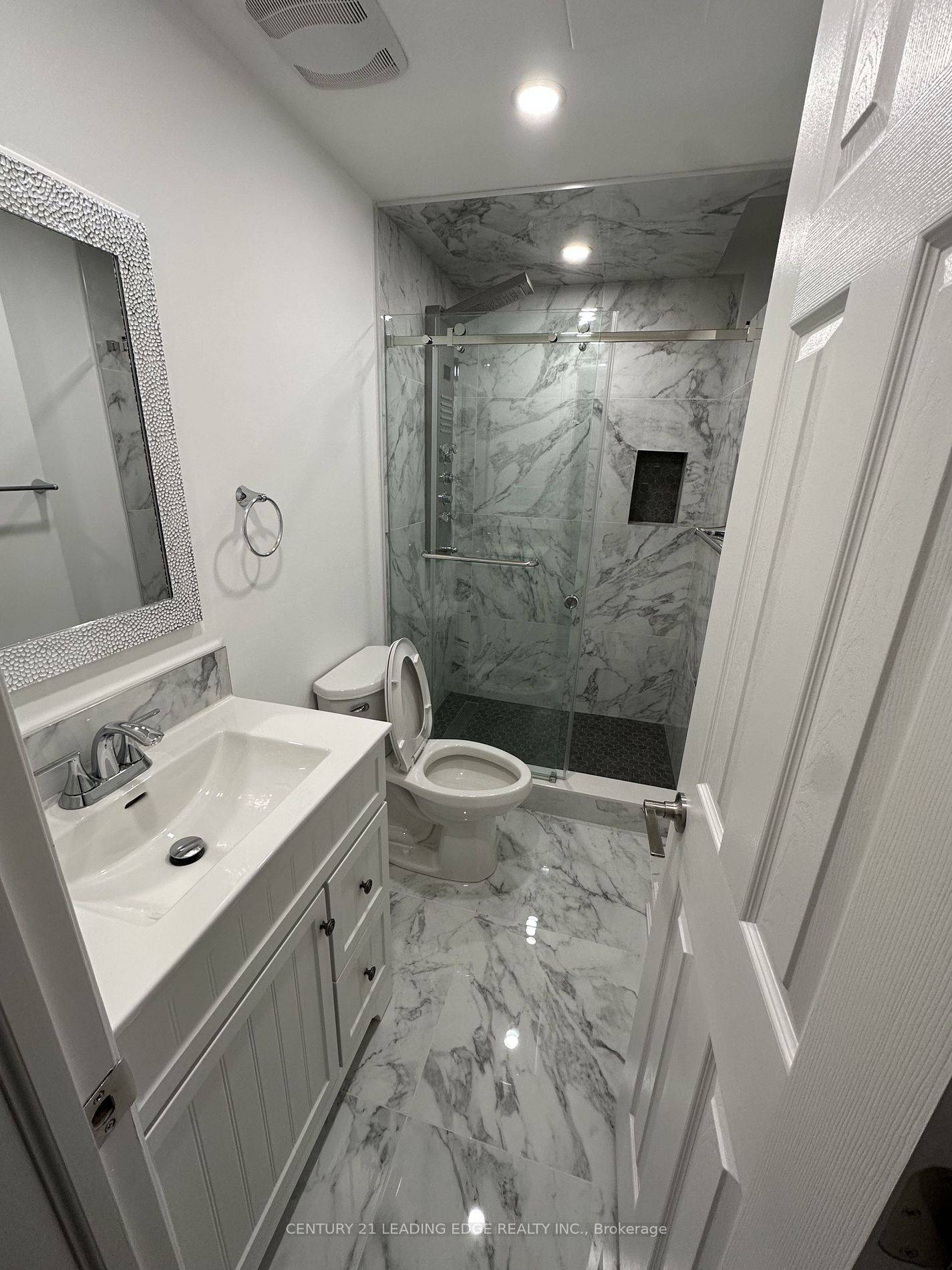 Ajax, ON L1T 4J8,48 TEMPLE WEST CRES #BSMT