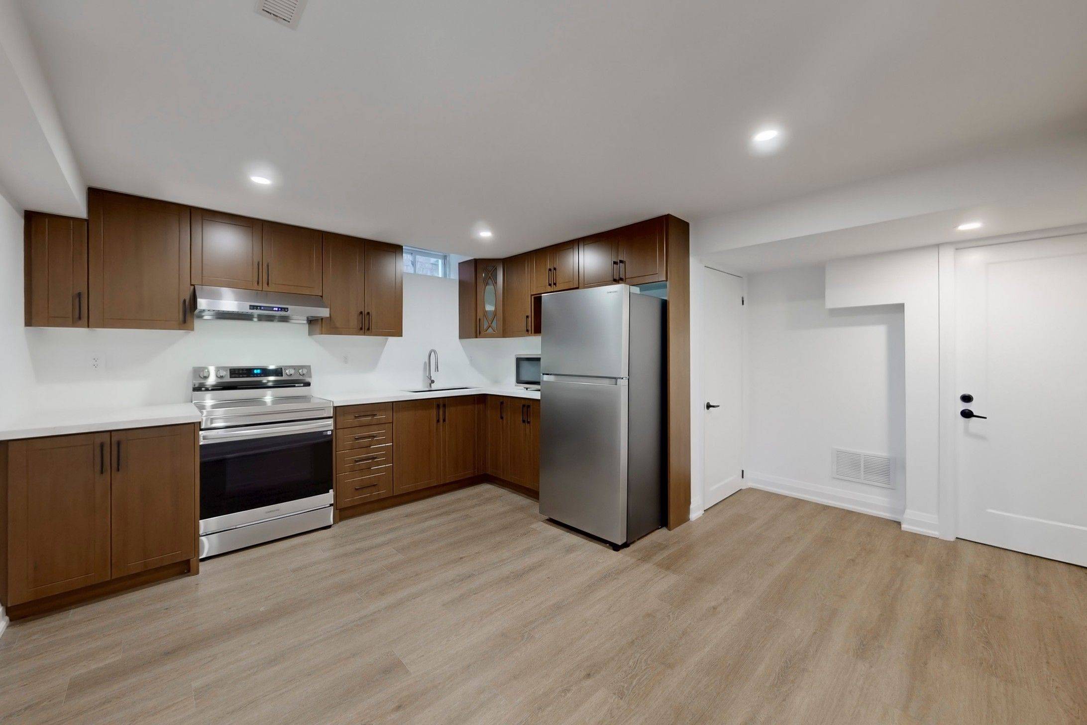 Markham, ON L3R 5S1,4 Spiker ST #Basement