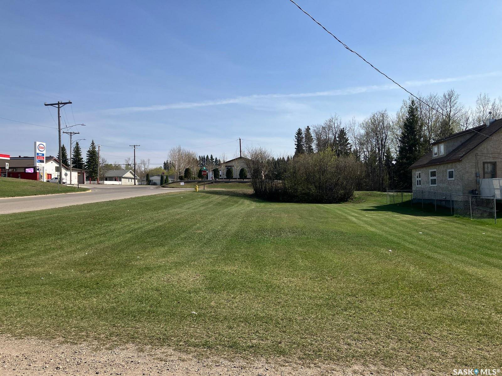 Nipawin, SK S0E 1E0,511 Nipawin ROAD E