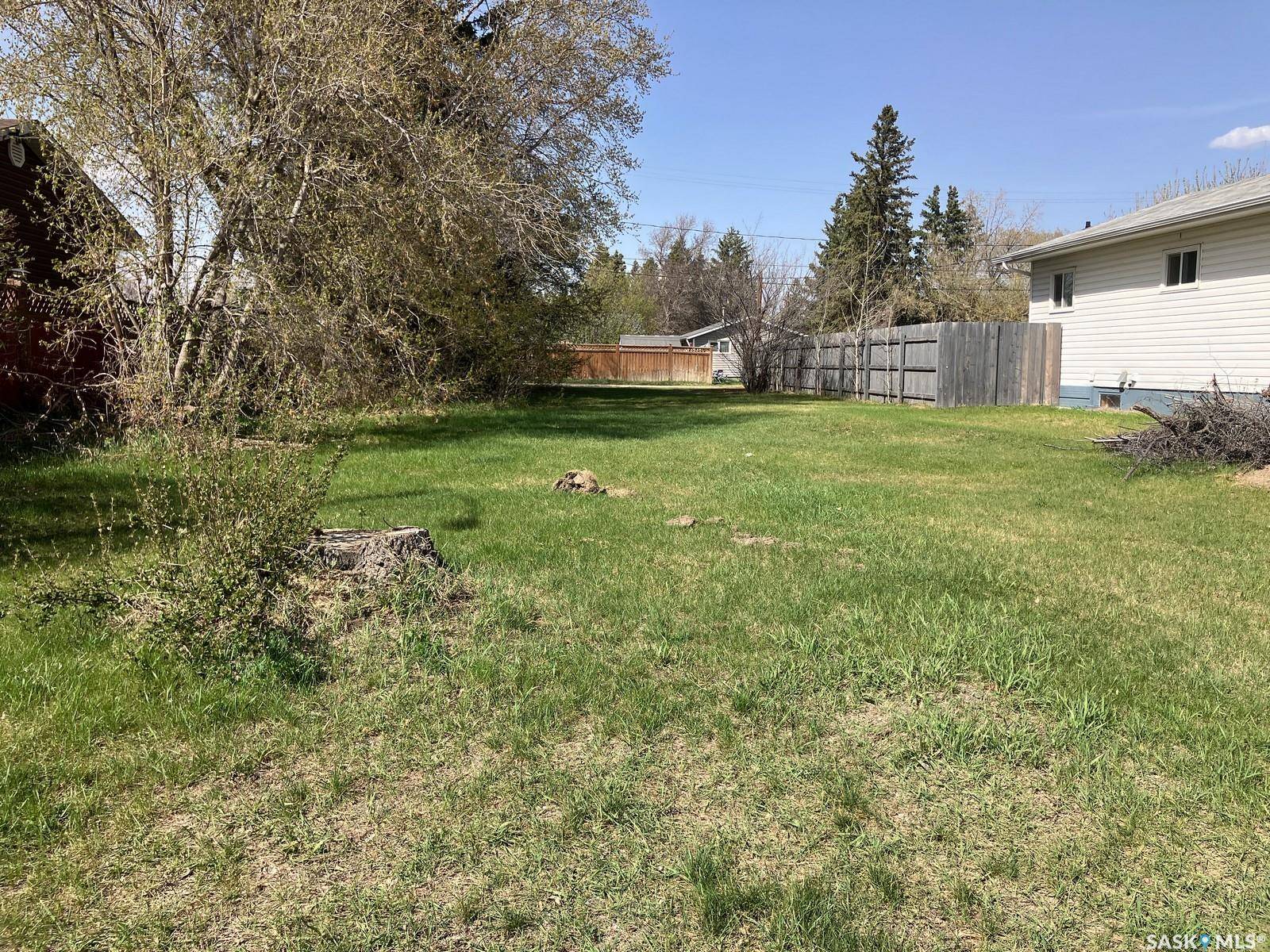 Nipawin, SK S0E 1E0,709 10th AVENUE W