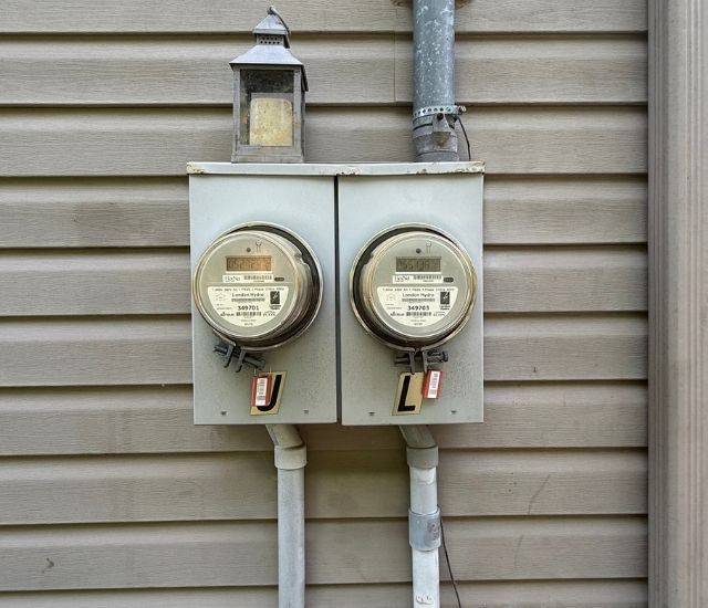 London East, ON N5Y 3Y3,687 Cheapside ST