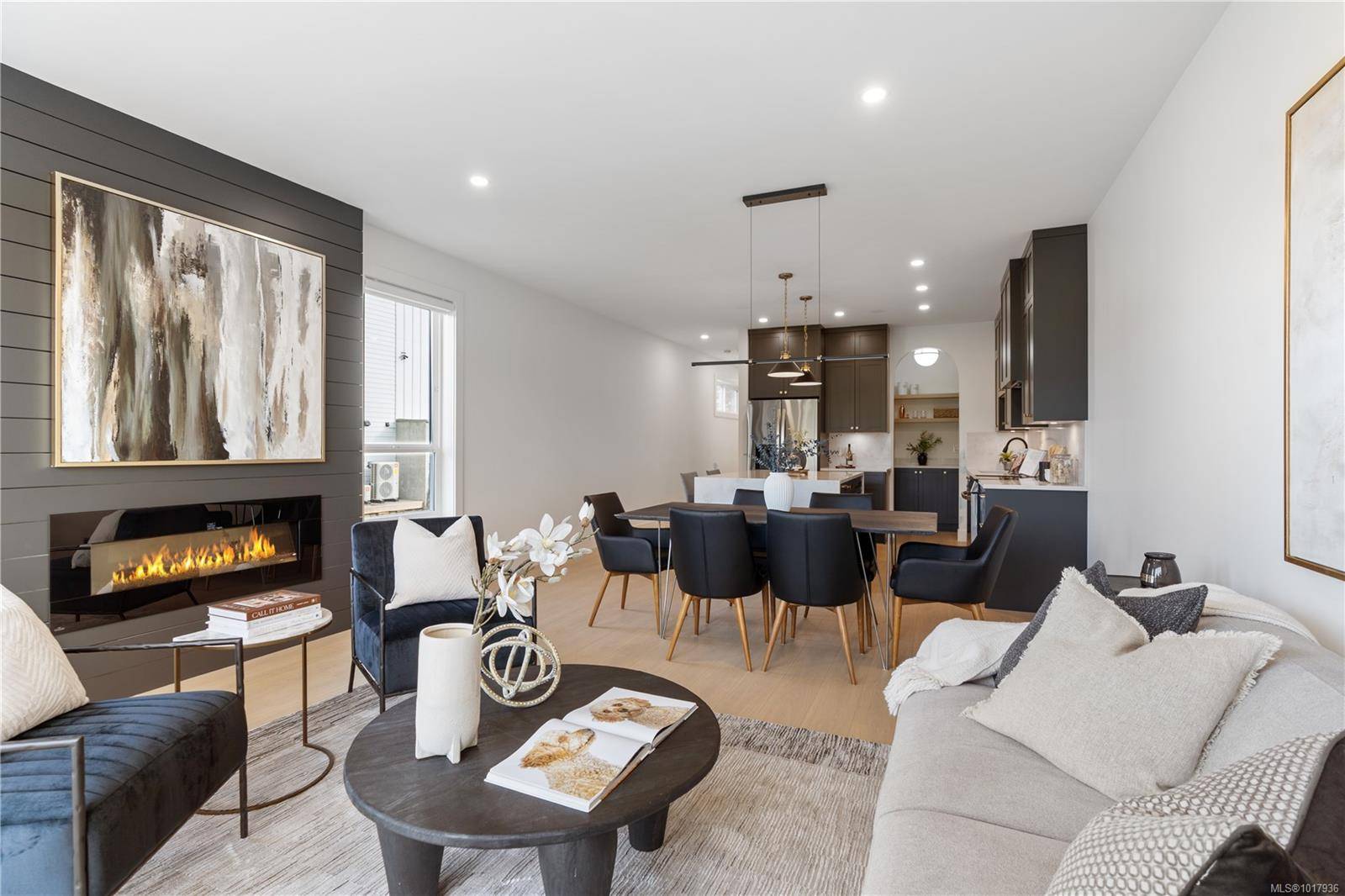 Langford, BC V9B 6C6,611 Madrona Pl