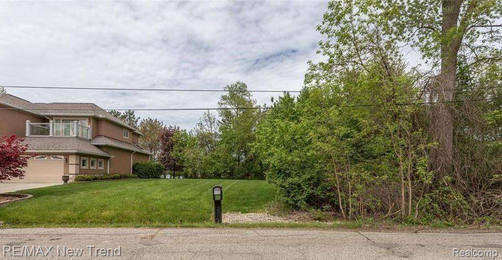 West Bloomfield, MI 48323,0000 PUTNAM