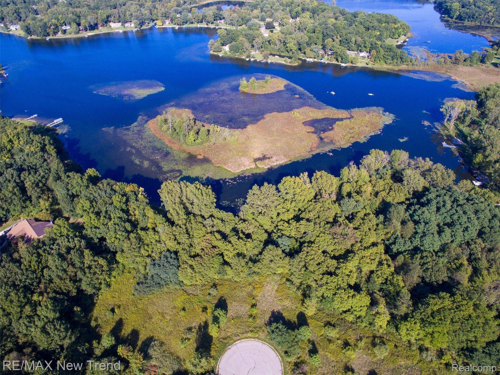 Howell, MI 48843,4681 ROYA TRL