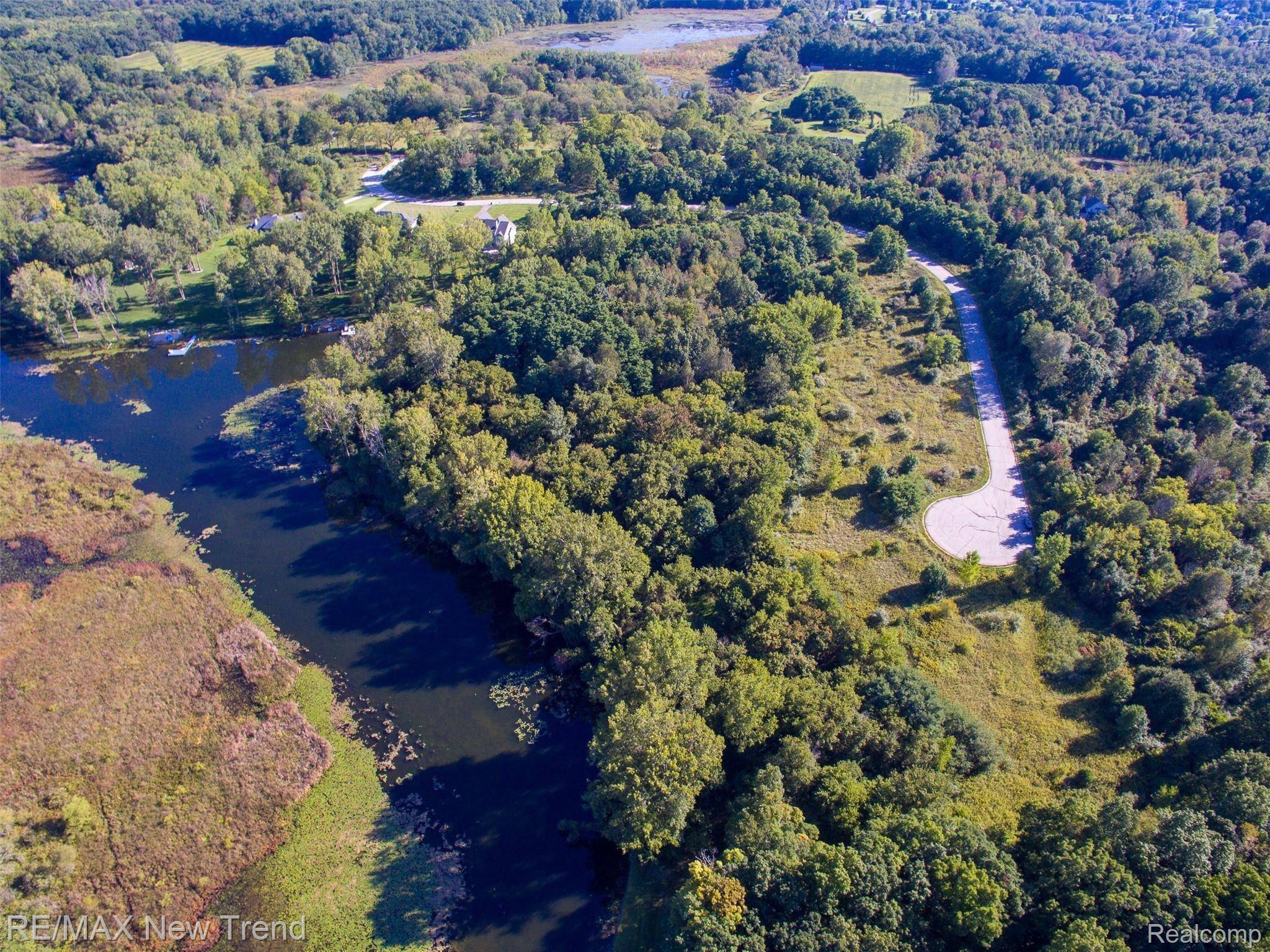 Howell, MI 48843,4681 ROYA TRL