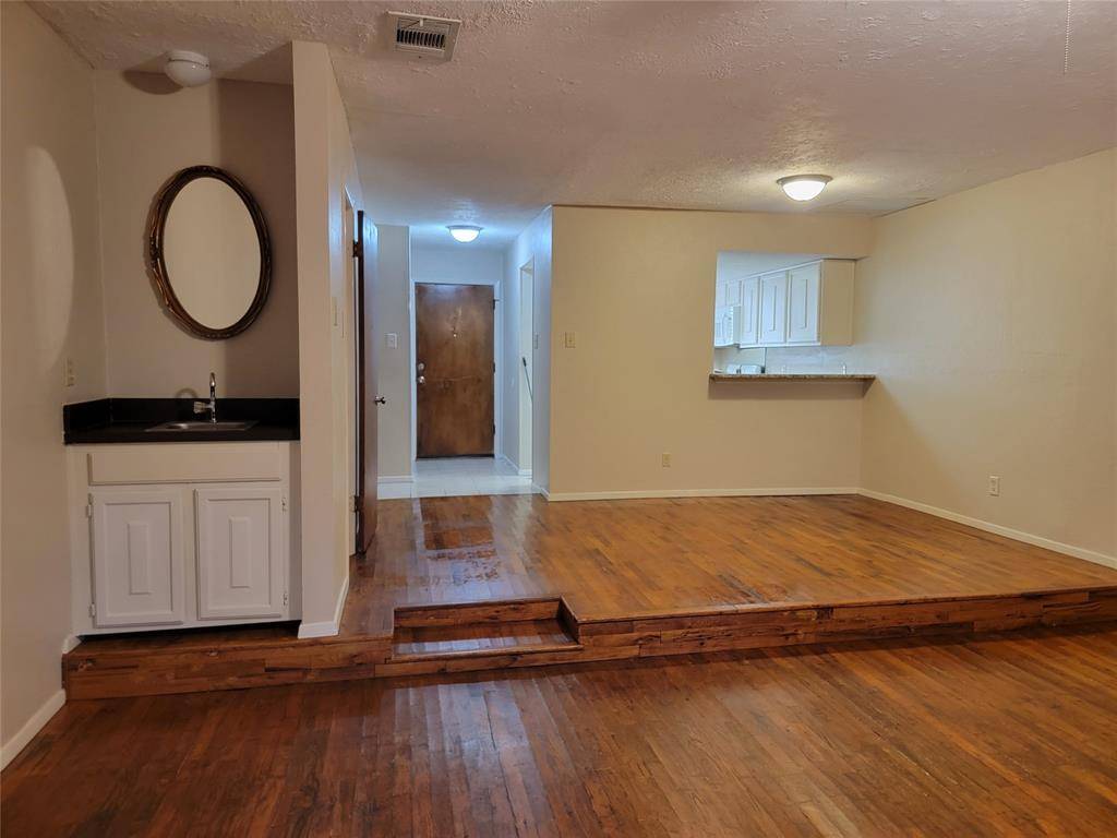 Dallas, TX 75214,6646 E Lovers Lane #507