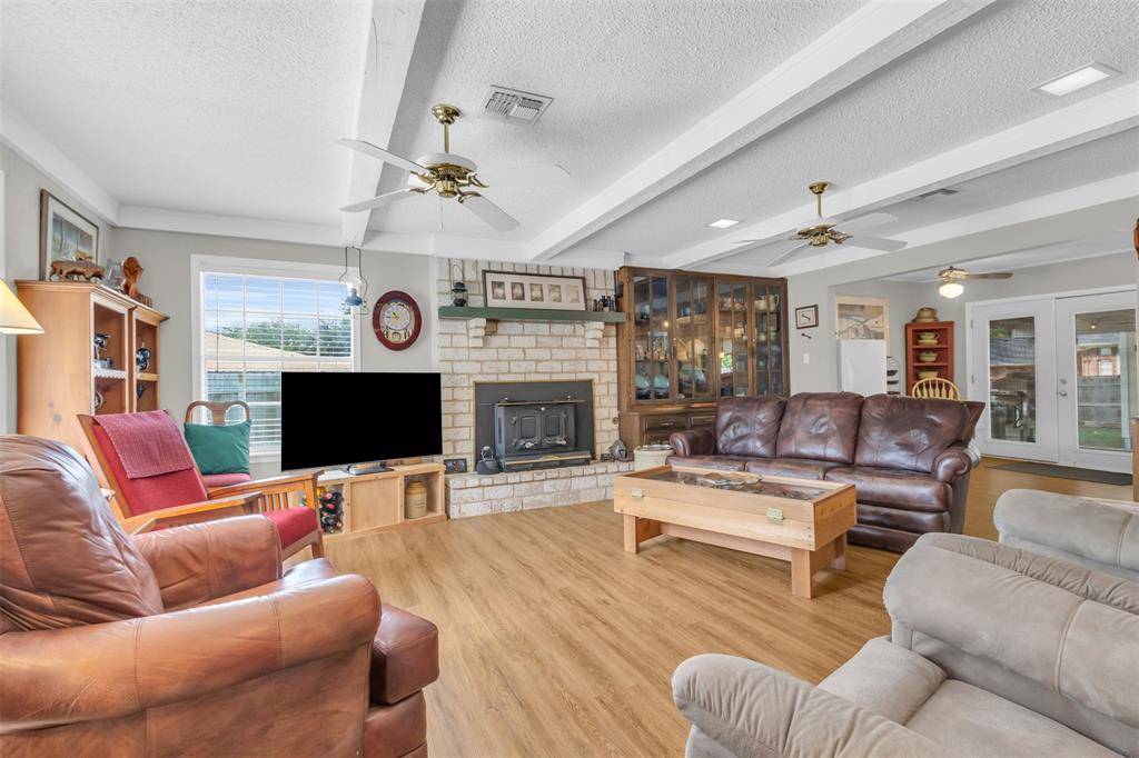 Hillsboro, TX 76645,121 Falcon Lane