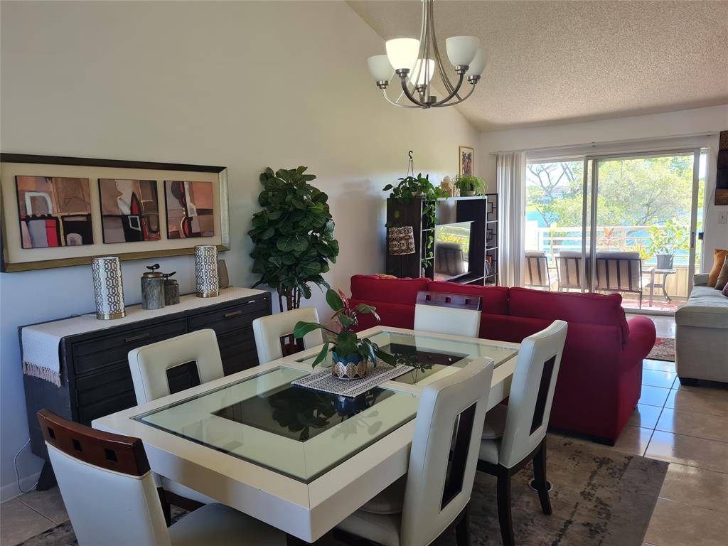 Lauderdale Lakes, FL 33309,3421 NW 44th St #203