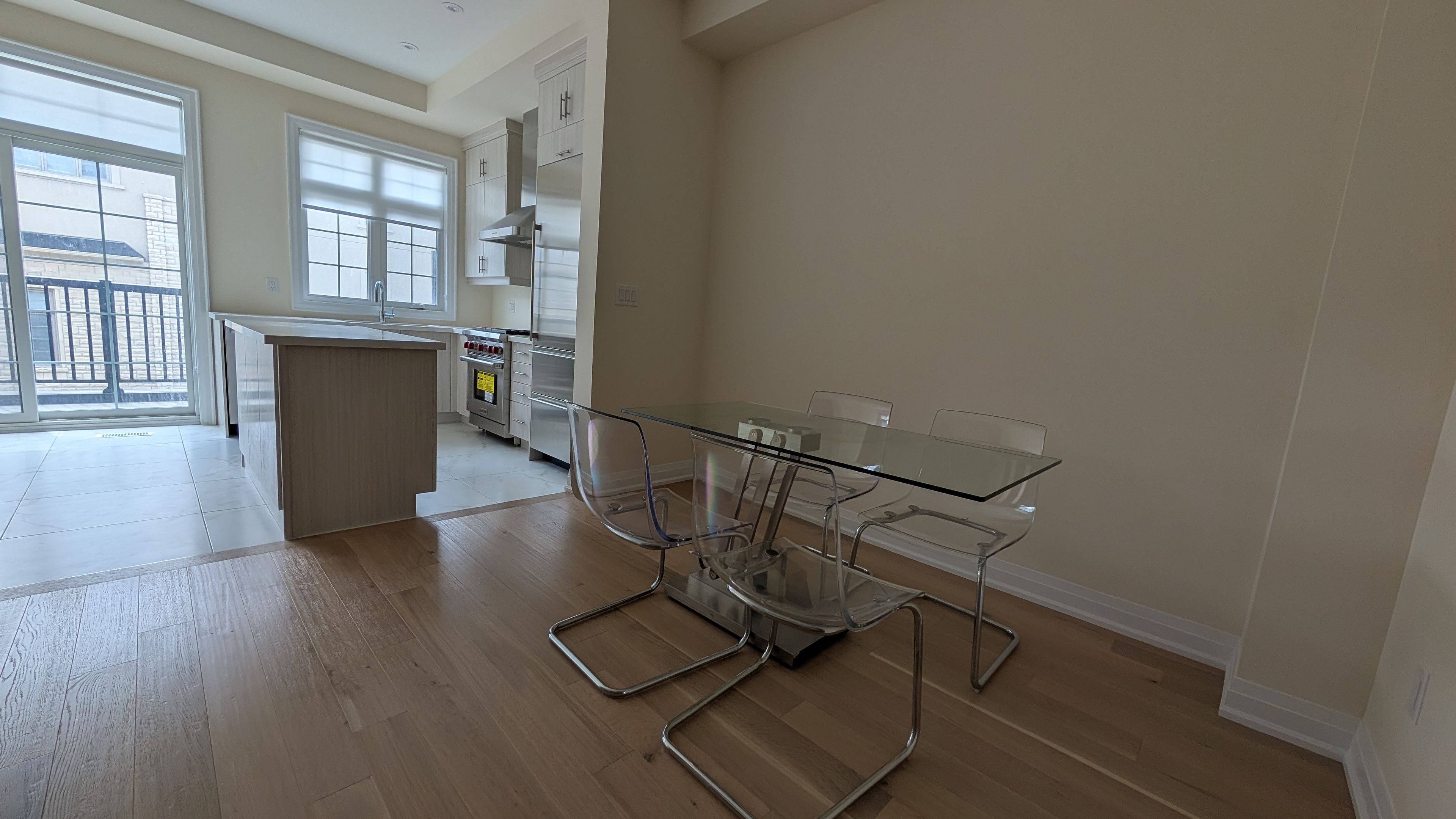 Markham, ON L6C 3L5,4179 Major Mackenzie DR E