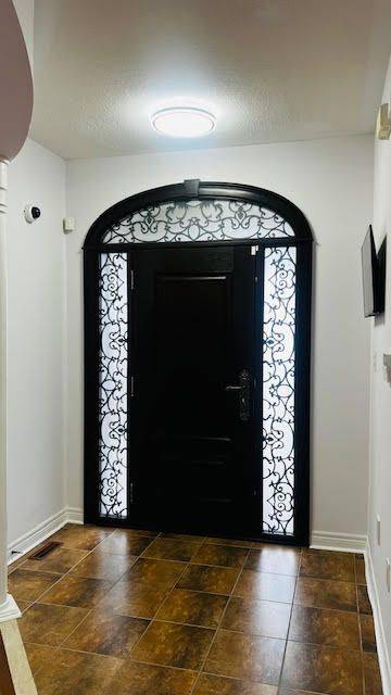 Richmond Hill, ON L4E 4K4,185 Jefferson Forest DR