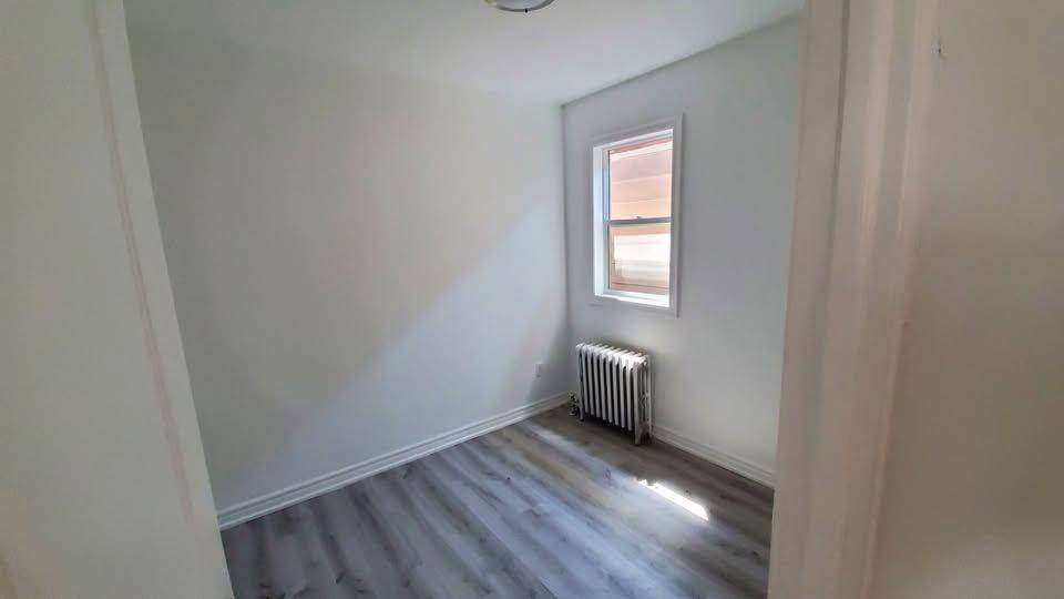 Toronto W04, ON M6E 4S1,74 Snider AVE