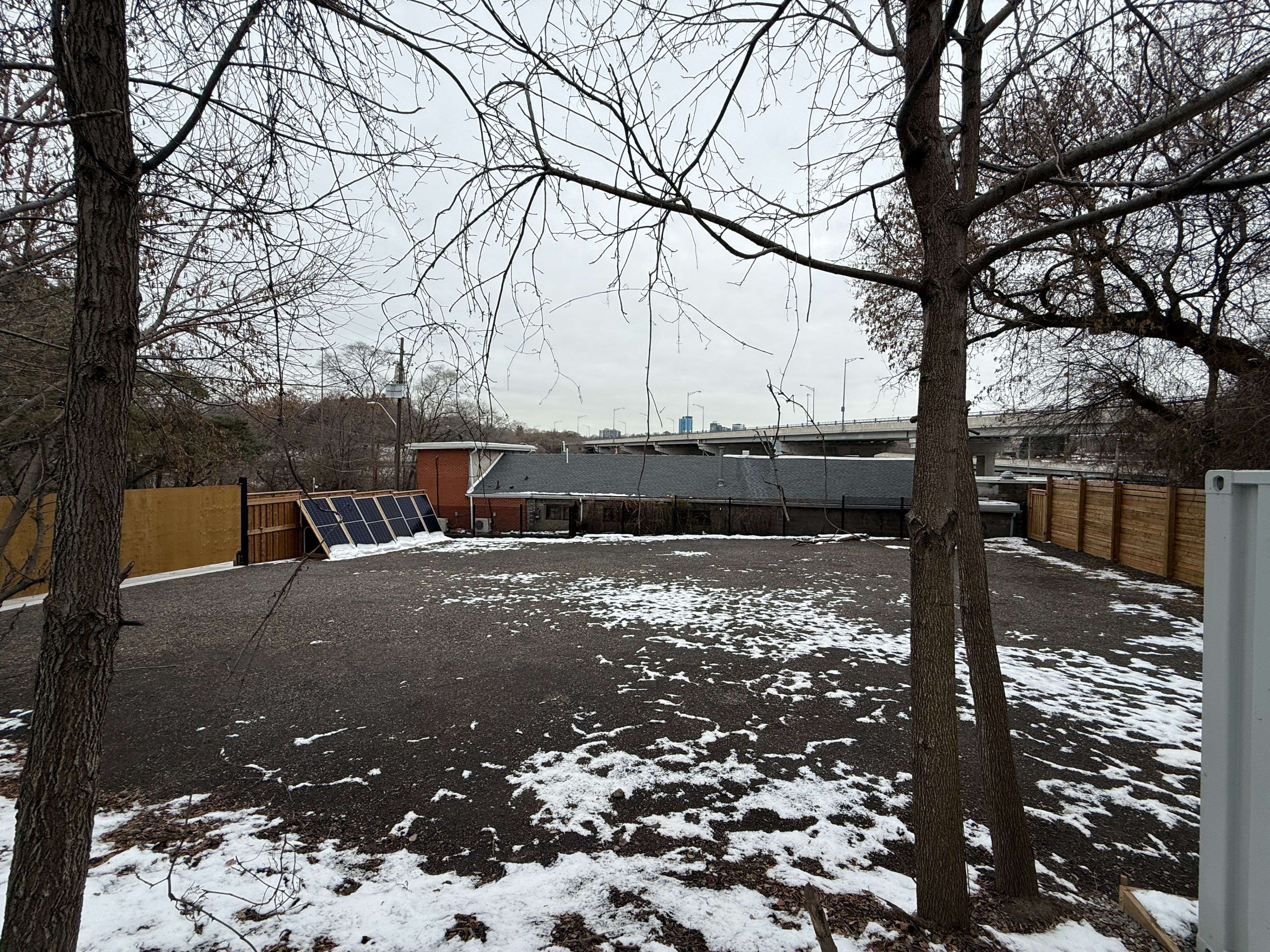 Hamilton, ON L8S 3M6,43 Glen RD