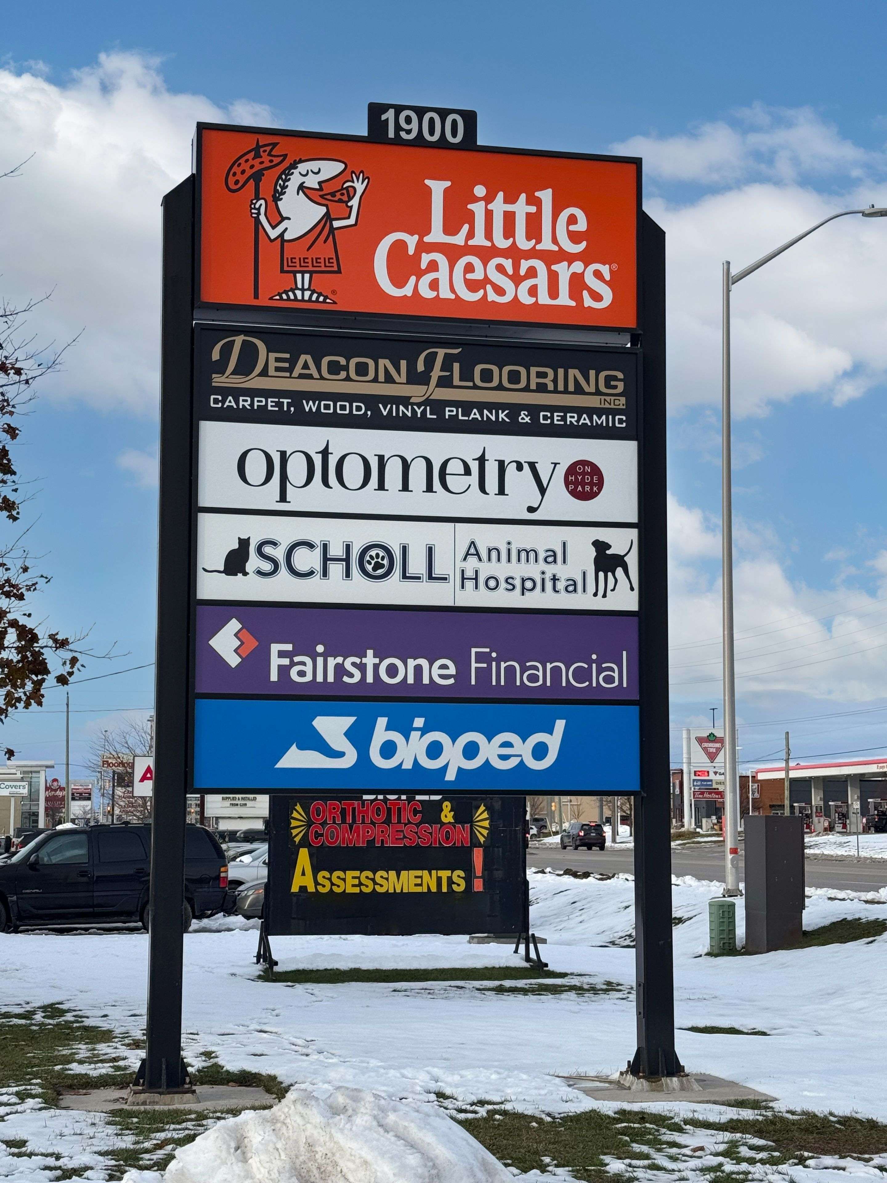 London North, ON N6H 5L9,1900 Hyde Park RD #Unit 2