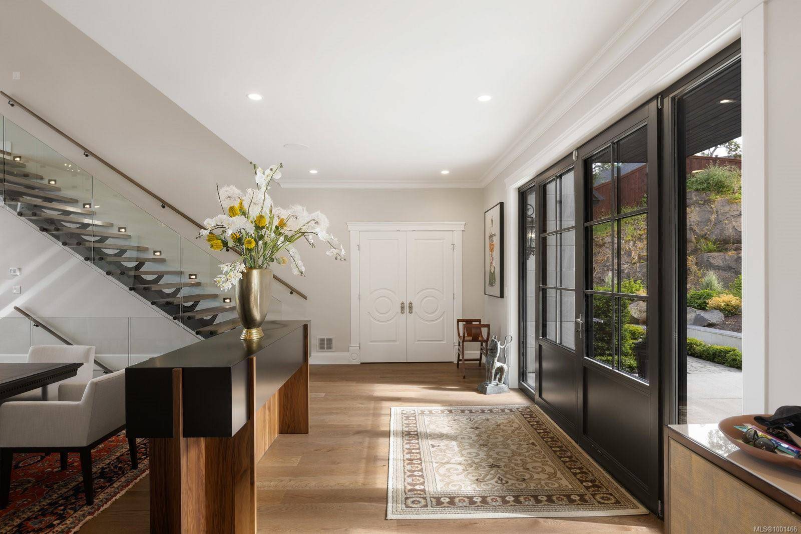 North Saanich, BC V8L 5H8,10865 Fernie Wynd Rd