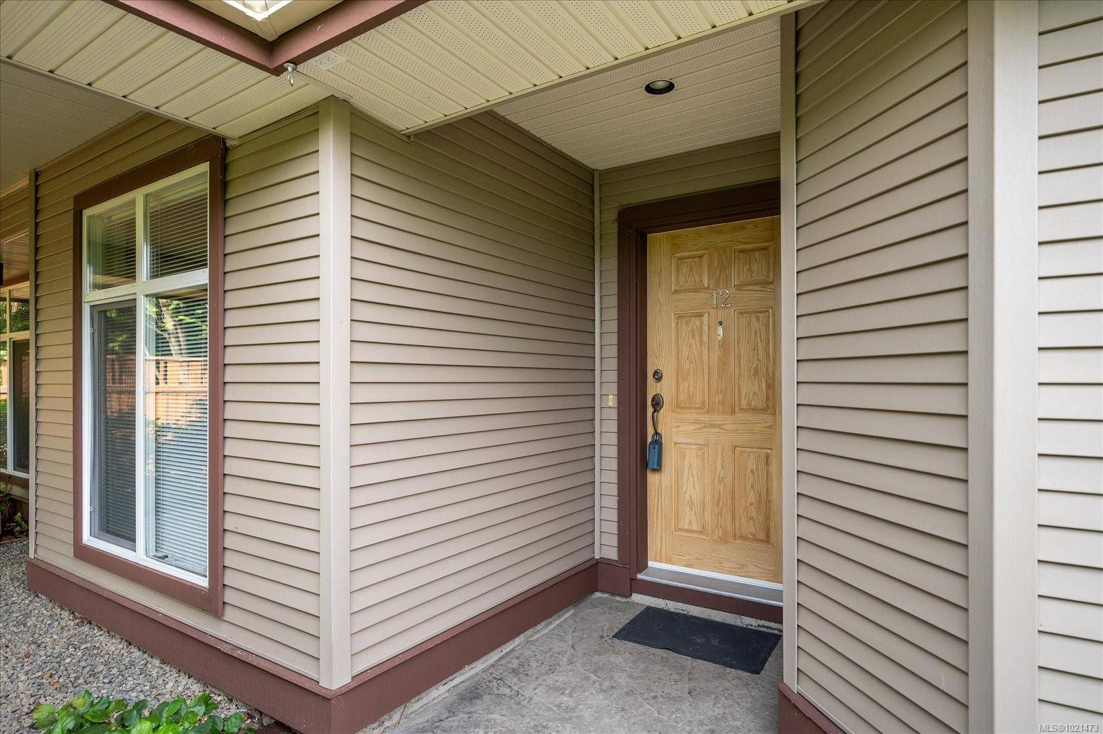 Parksville, BC V9P 1C5,340 Young St #12