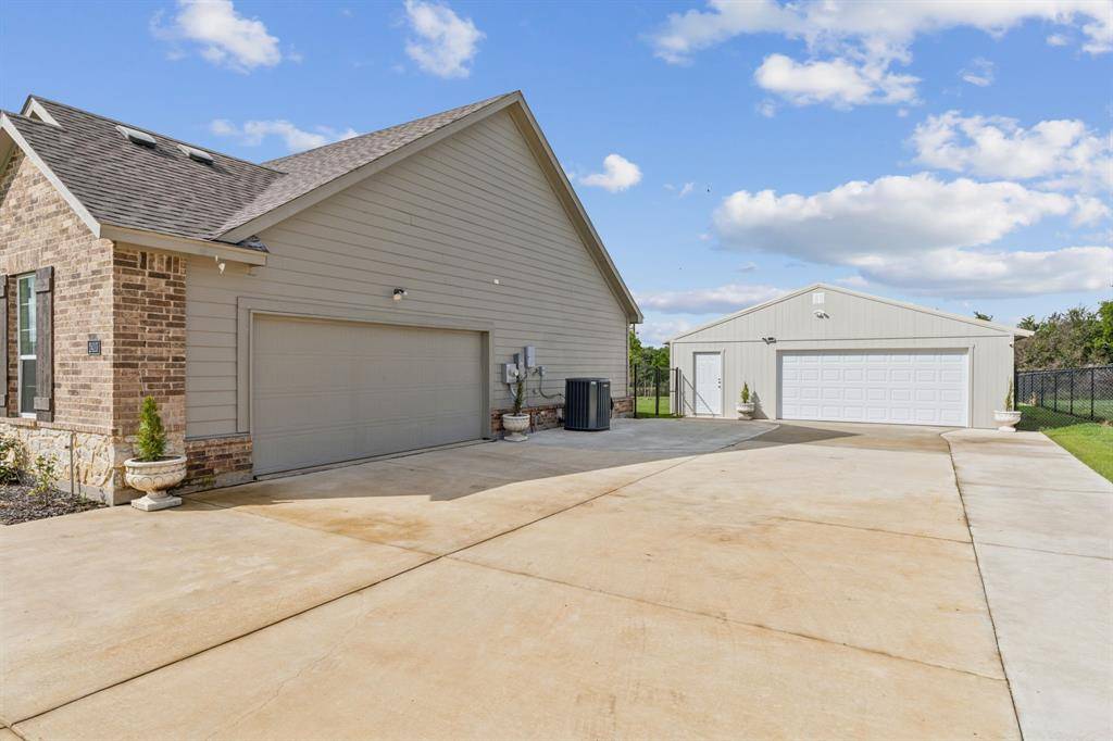 Oak Ridge, TX 75161,2410 Blackjack Oak Road