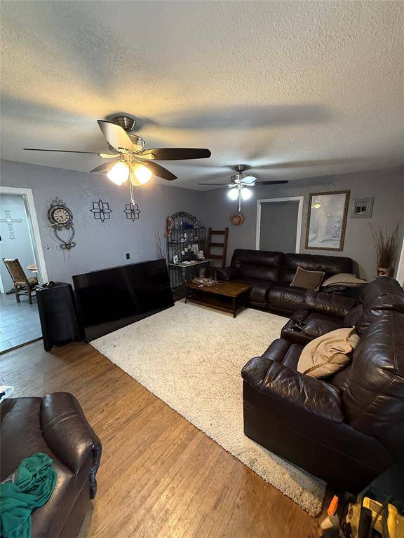 Sherman, TX 75092,210 W Dexter Street