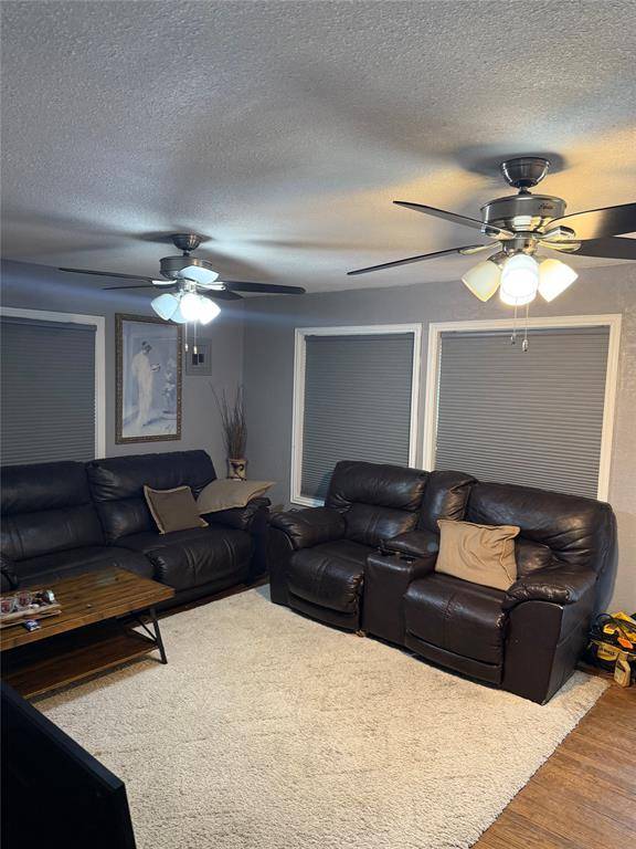 Sherman, TX 75092,210 W Dexter Street