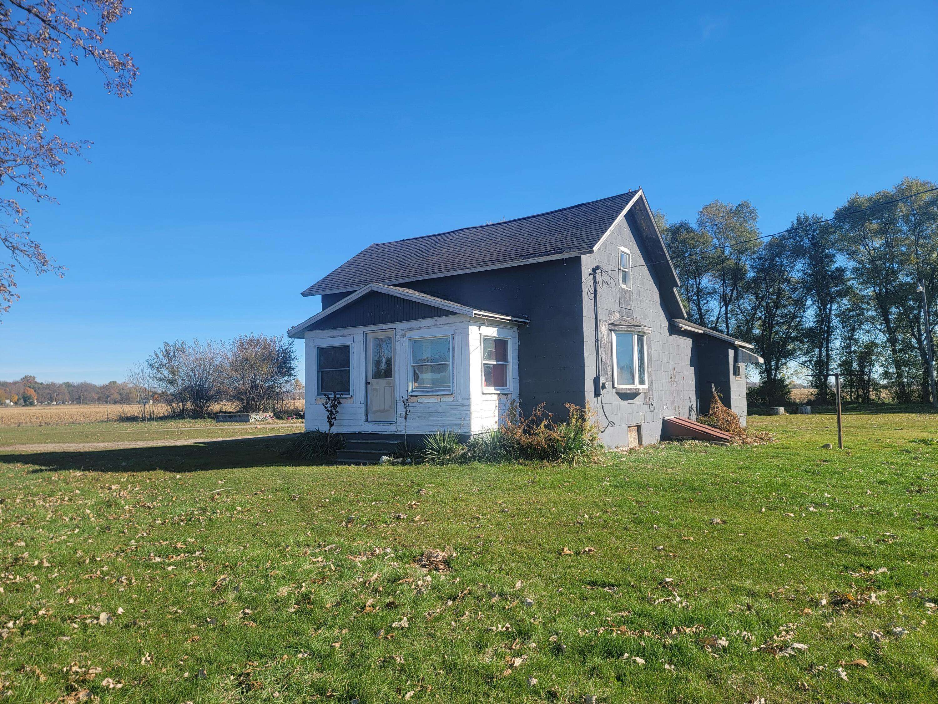 Bronson, MI 49028,389 Prairie River RD