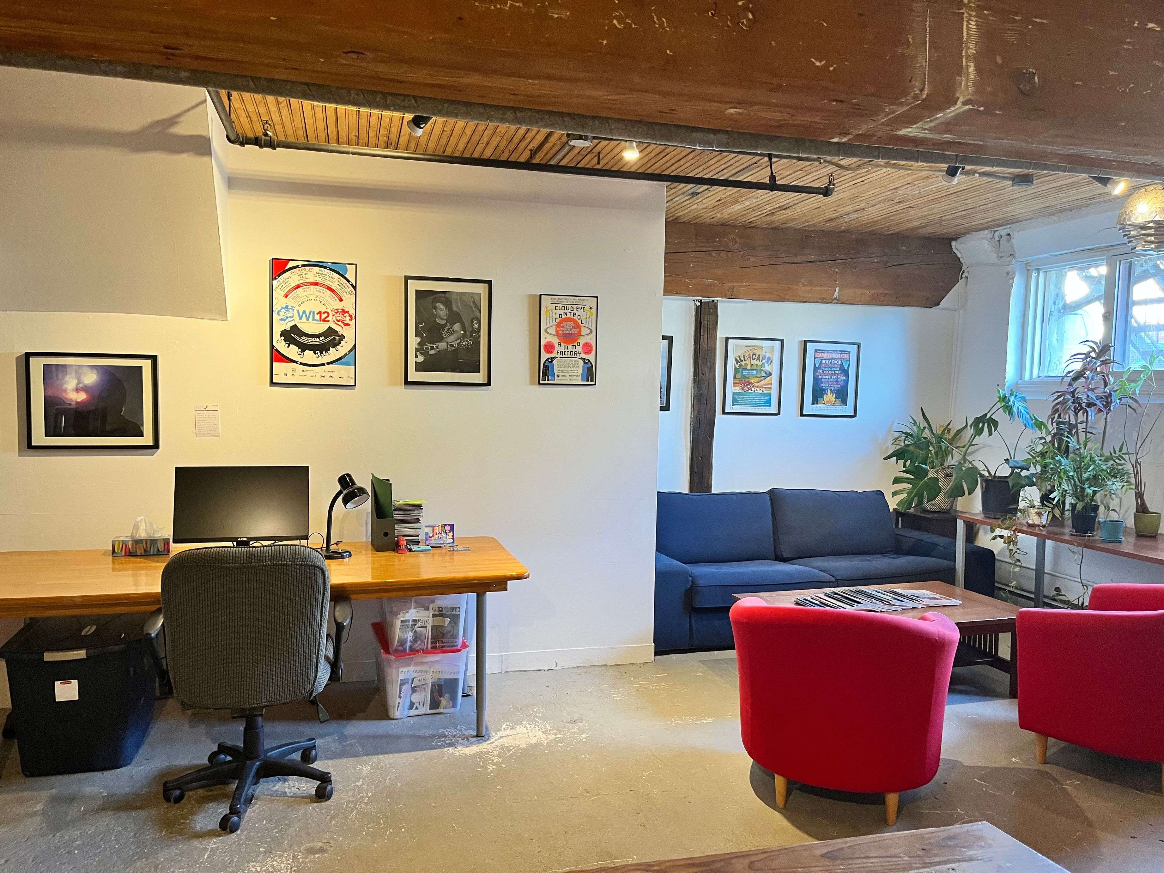 Toronto C01, ON M6K 1P4,77 Florence ST #L02