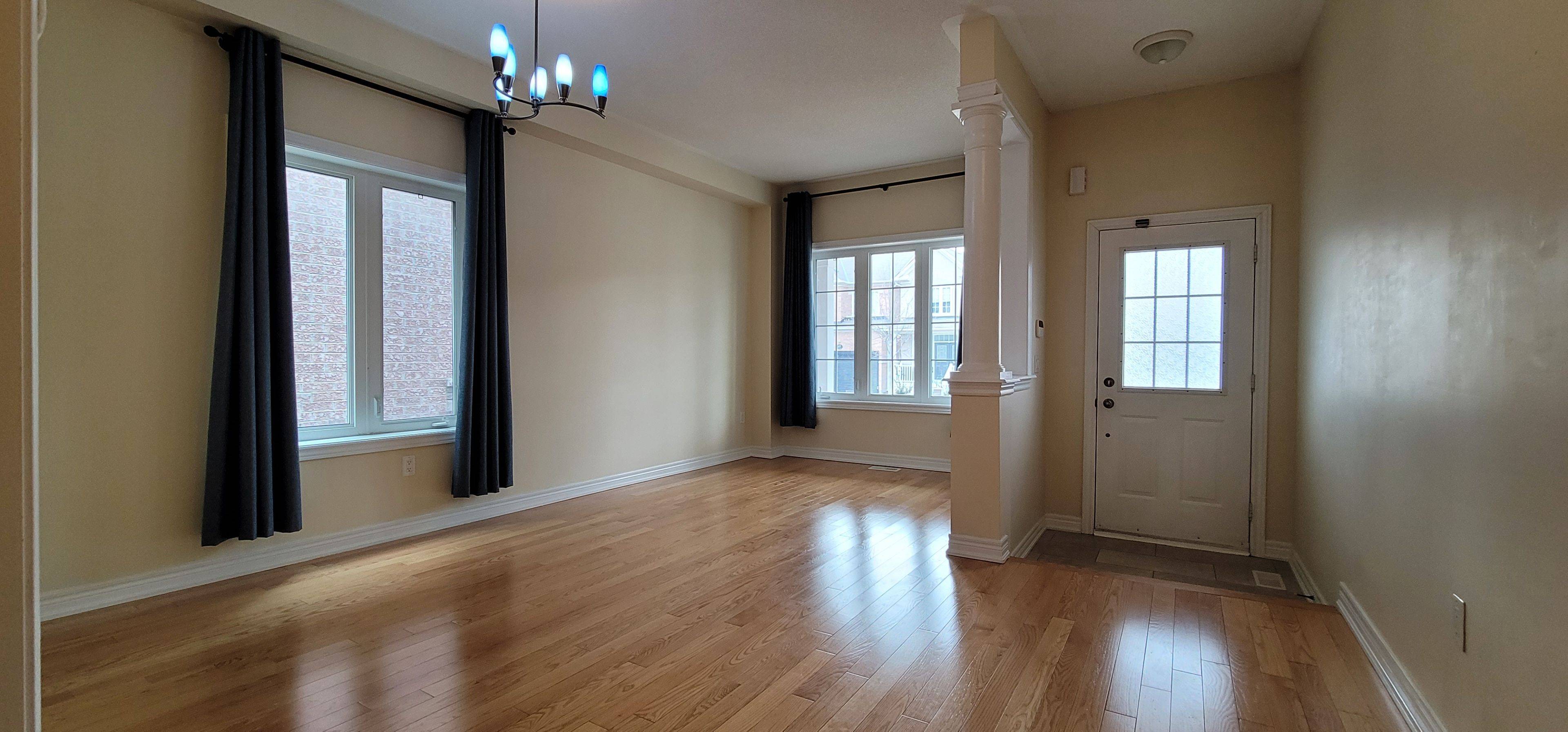 Vaughan, ON L4H 0R7,64 Terme AVE