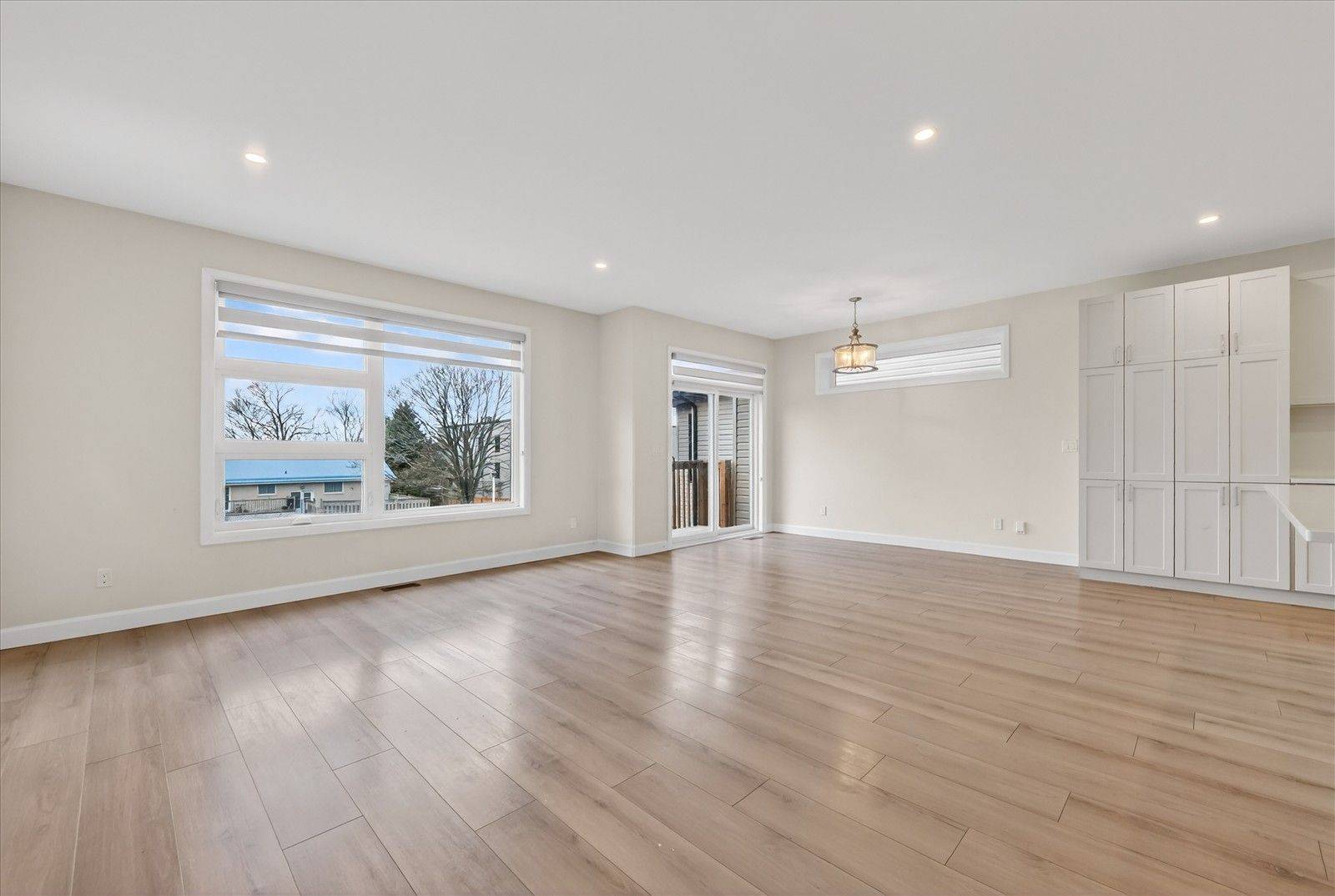 Loyalist, ON K7N 0E3,46 Erie CT