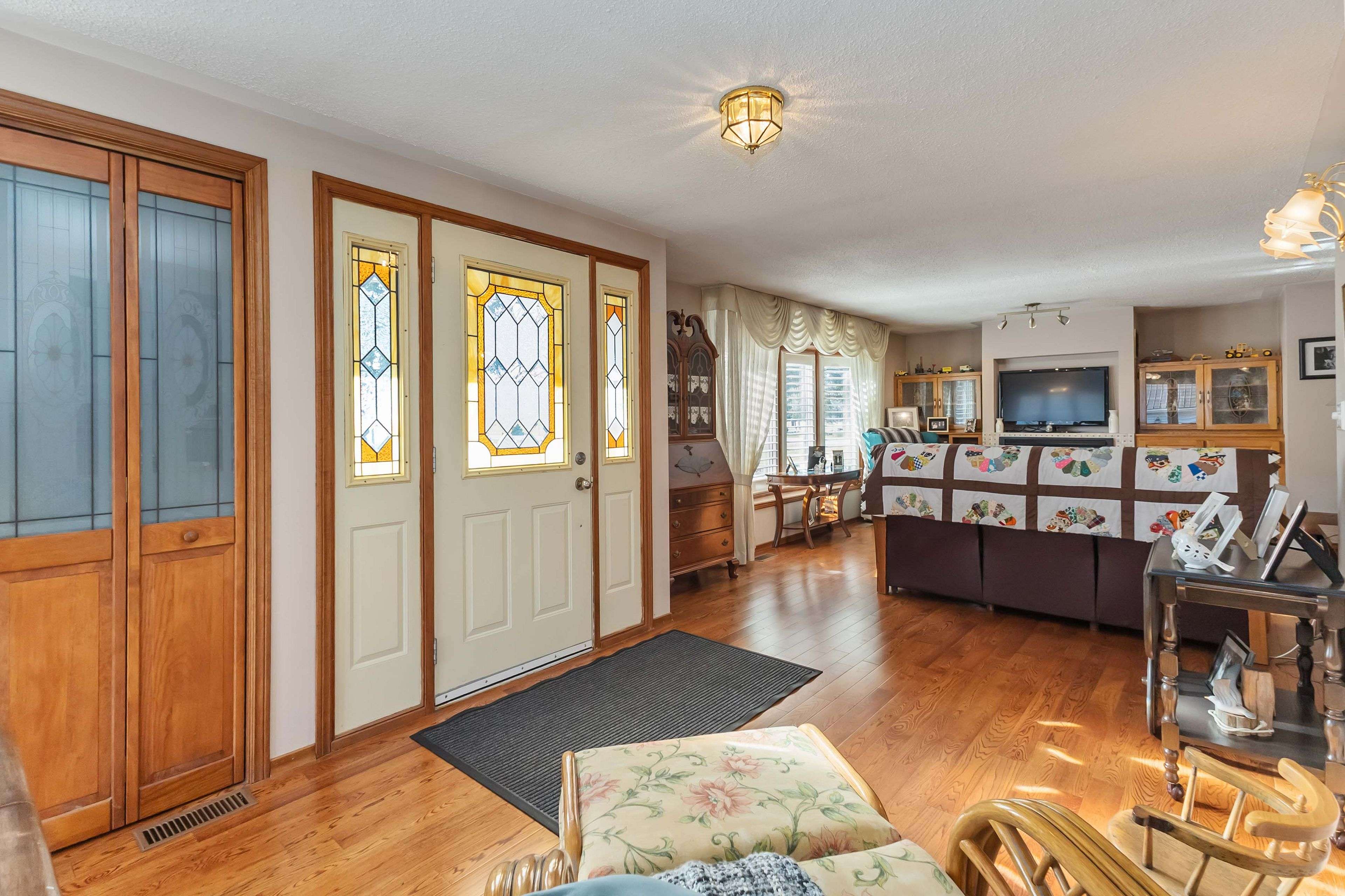 Warwick, ON N0M 1B0,7884 Birnam Line