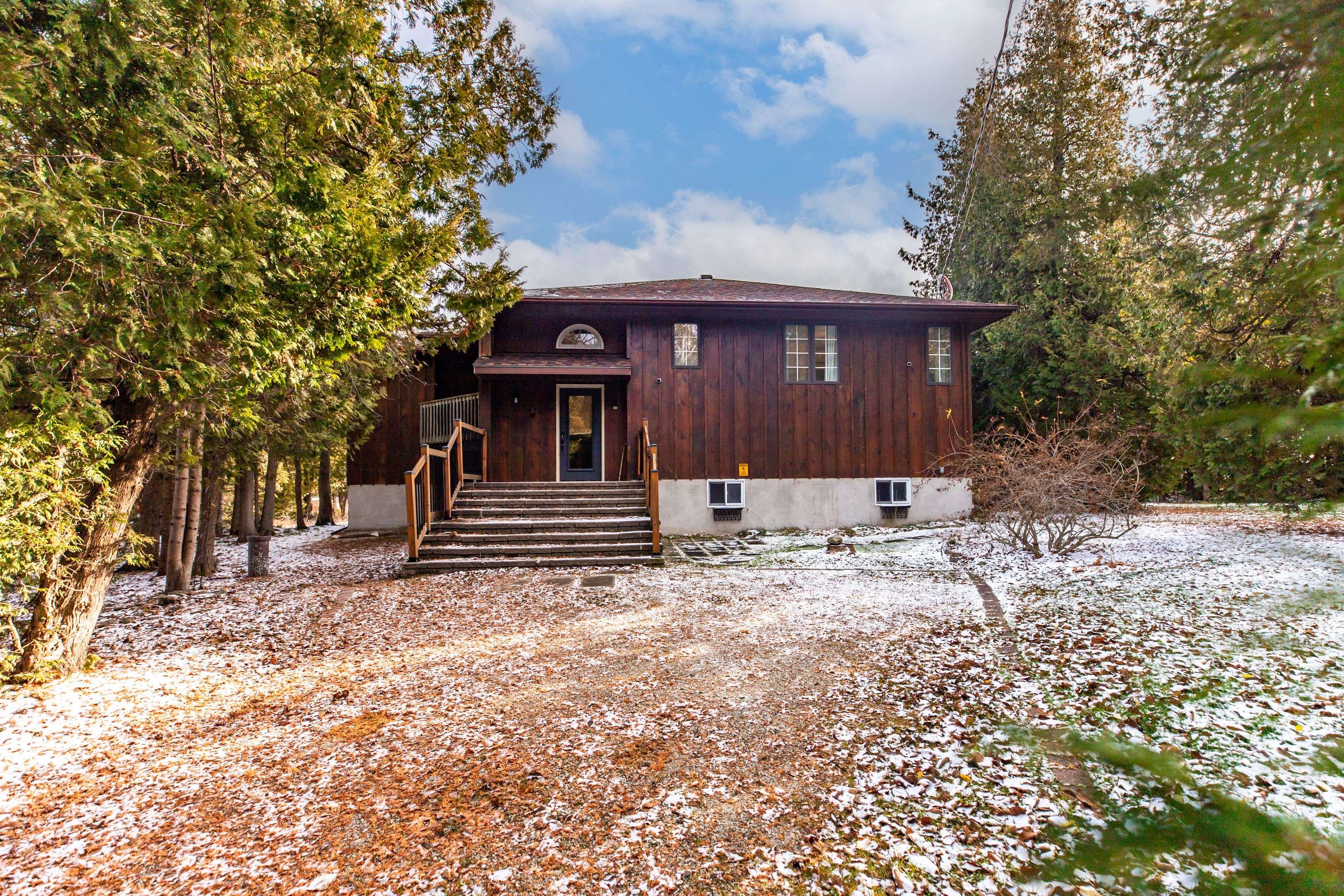 Northern Bruce Peninsula, ON N0H 1Z0,137 Pine Tree Harbour RD