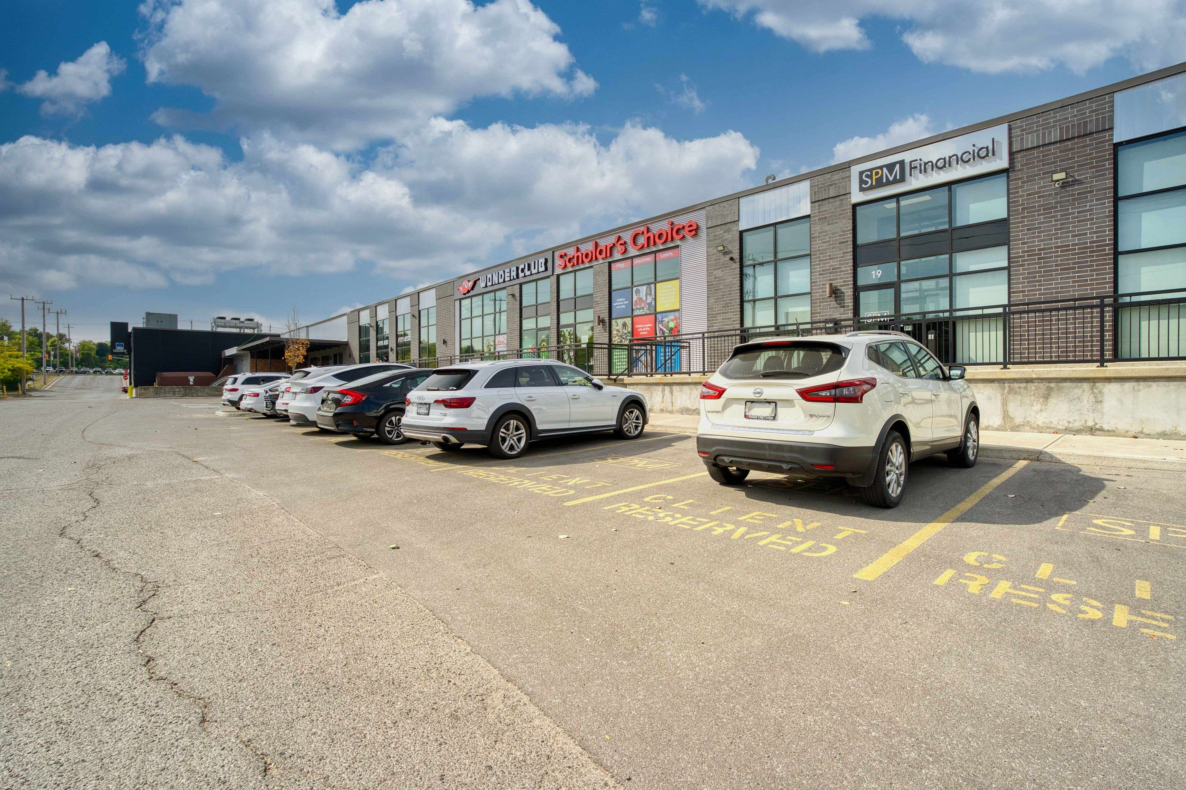 London North, ON N6H 1T6,530 Oxford ST W #18