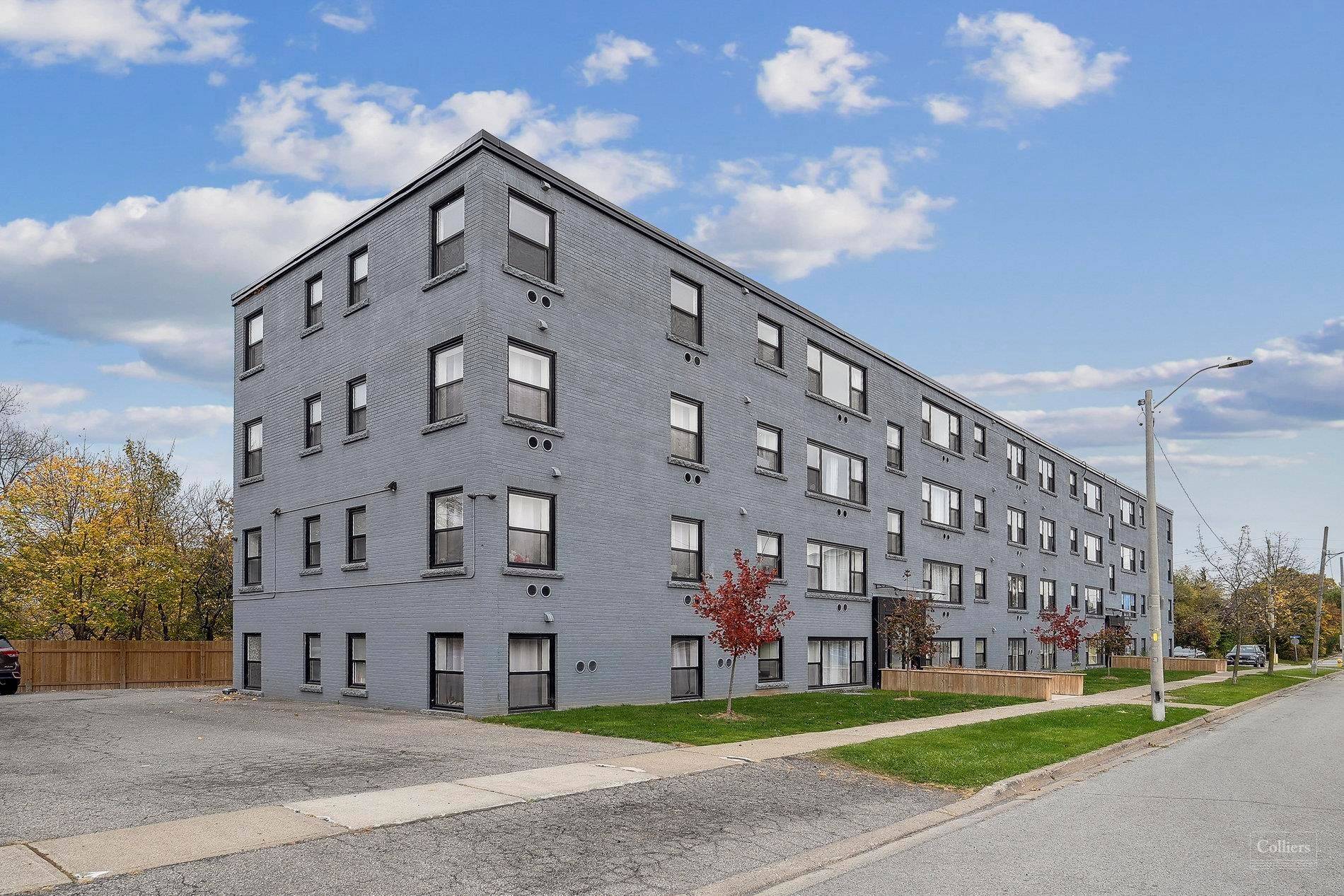 St. Catharines, ON L2P 2T1,17-19 Collier ST