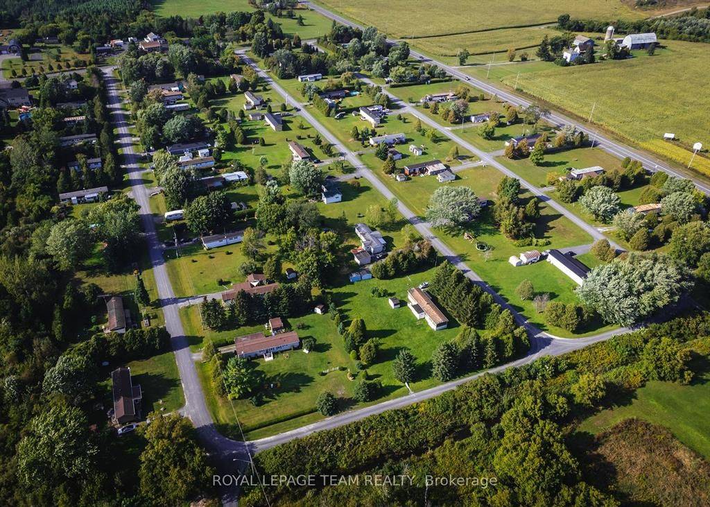 North Glengarry, ON K0C 1A0,3842 Gary ST