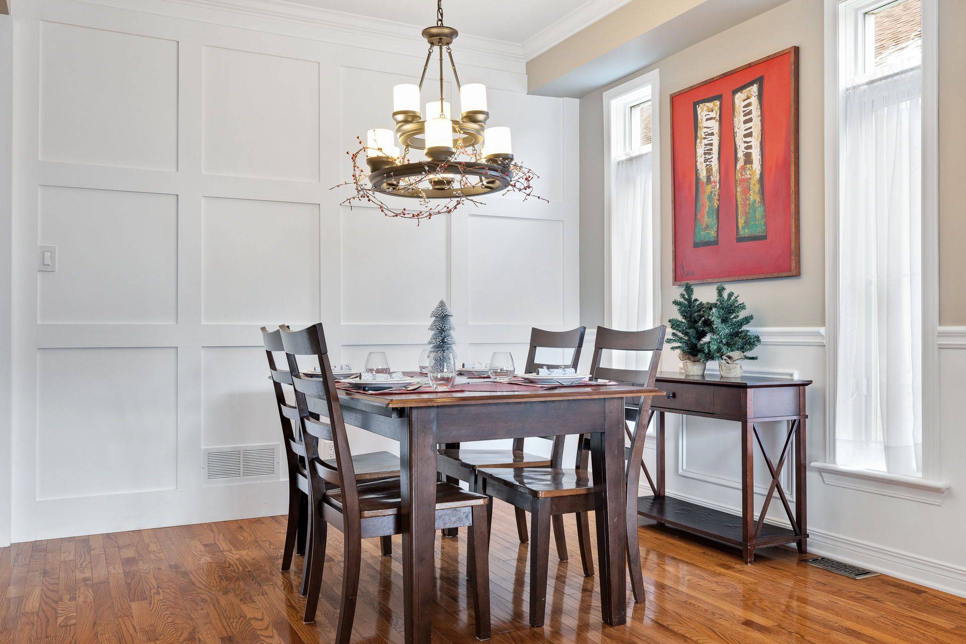 Orleans - Cumberland And Area, ON K4A 4M2,823 Scala AVE