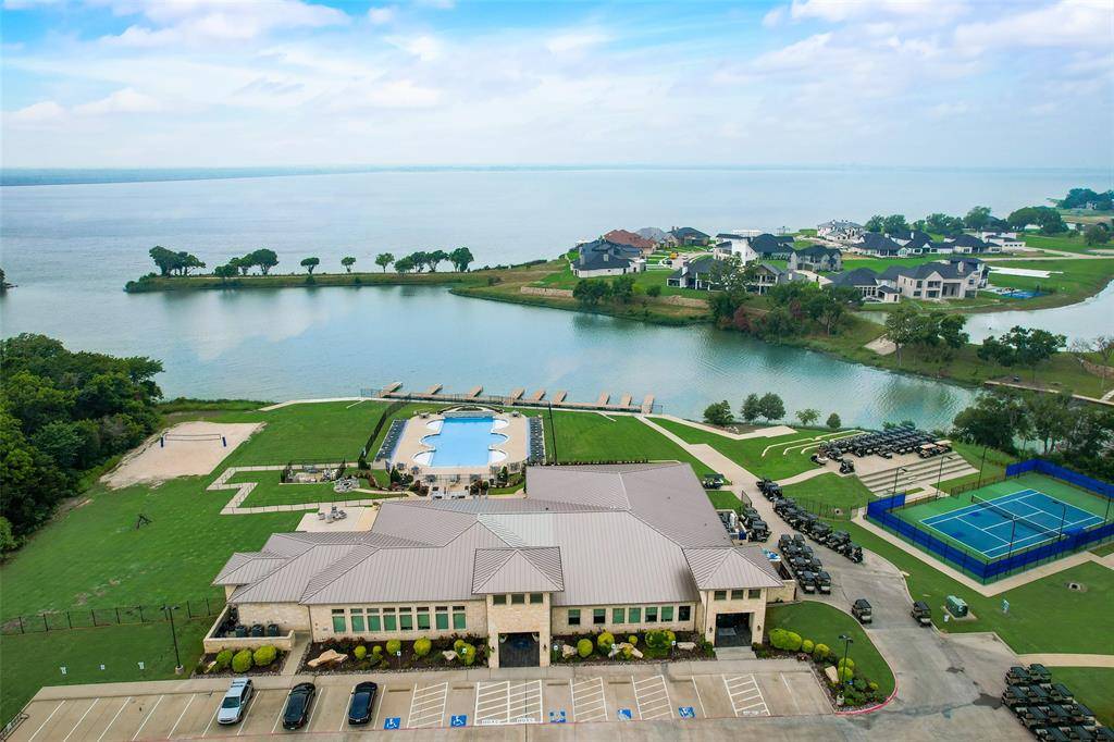 Heath, TX 75126,529 Fallen Timber Drive