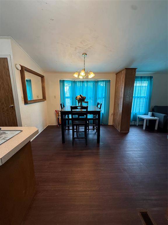 Pecan Hill, TX 75165,1027 Glen Brook Drive