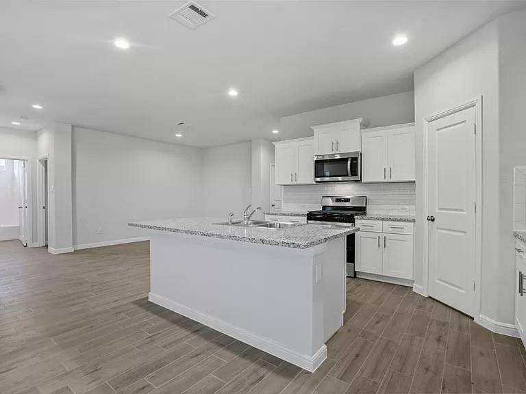 Fort Worth, TX 76179,5229 Boulder Valley Drive