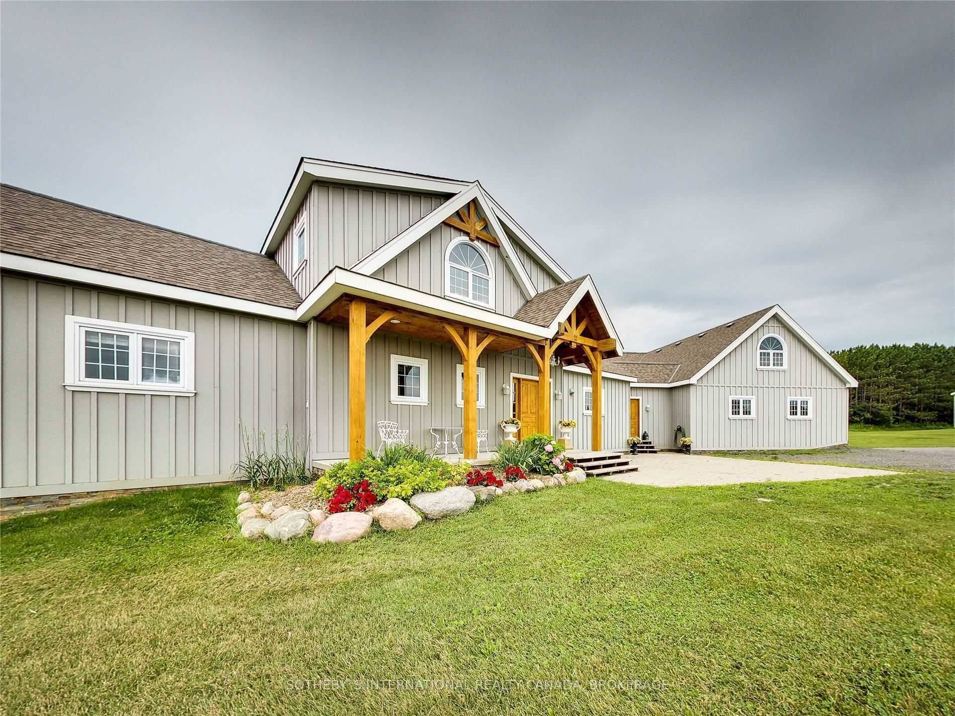 Oshawa, ON L1H 0L4,930 Howden RD E #Residential