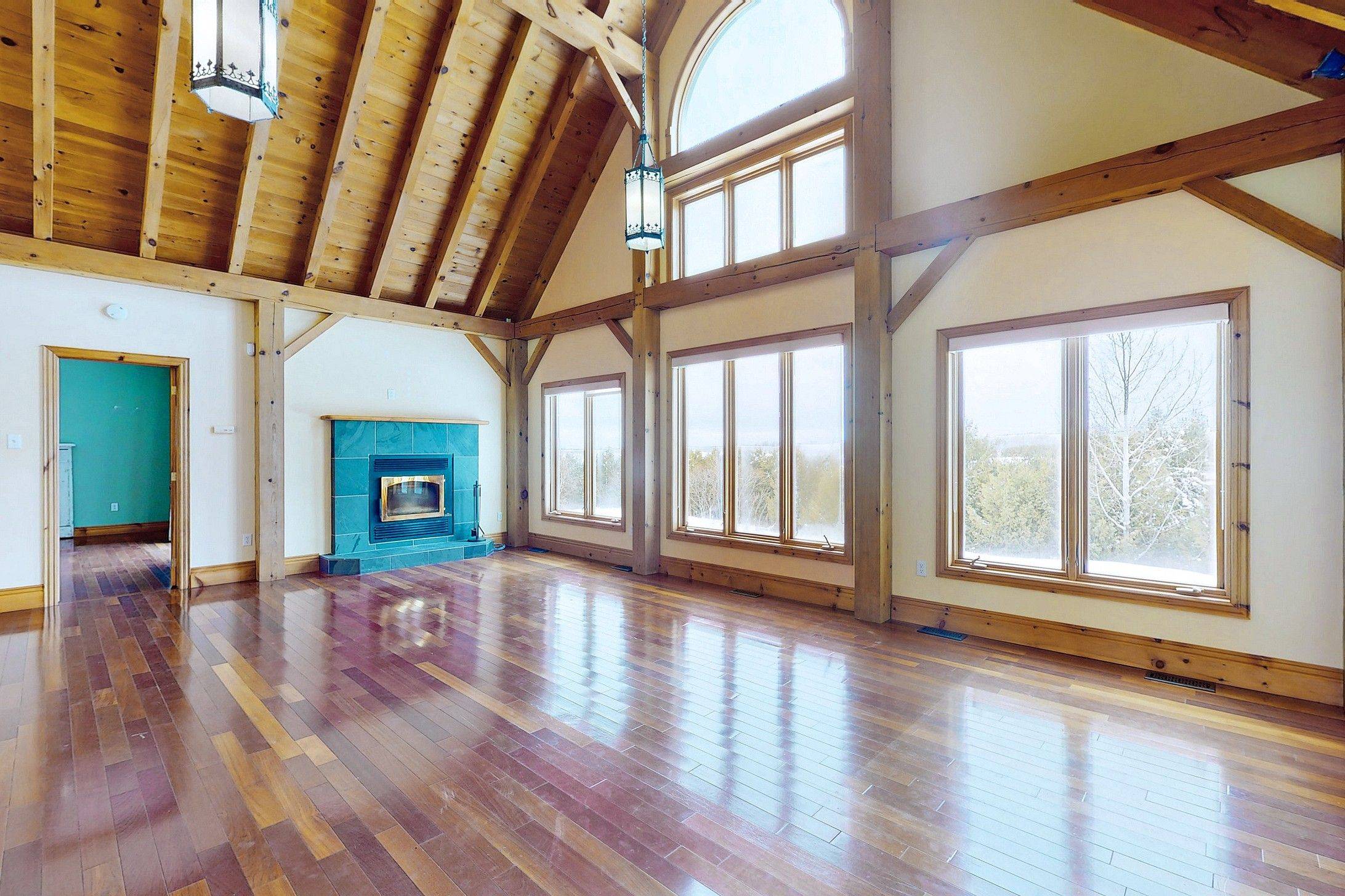 Oshawa, ON L1H 0L4,930 Howden RD E #Residential