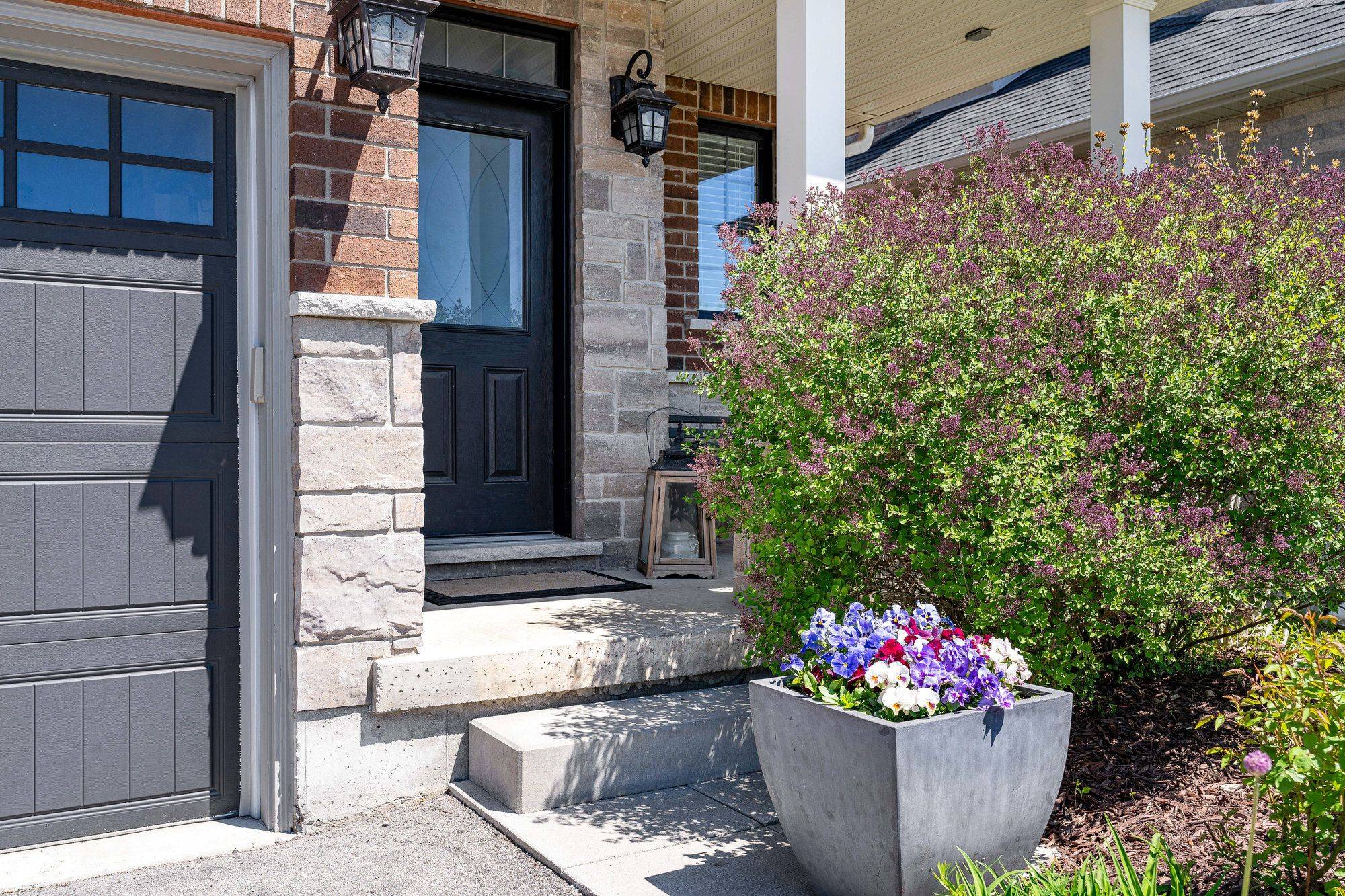 Barrie, ON L4N 3N6,21 Marta CRES