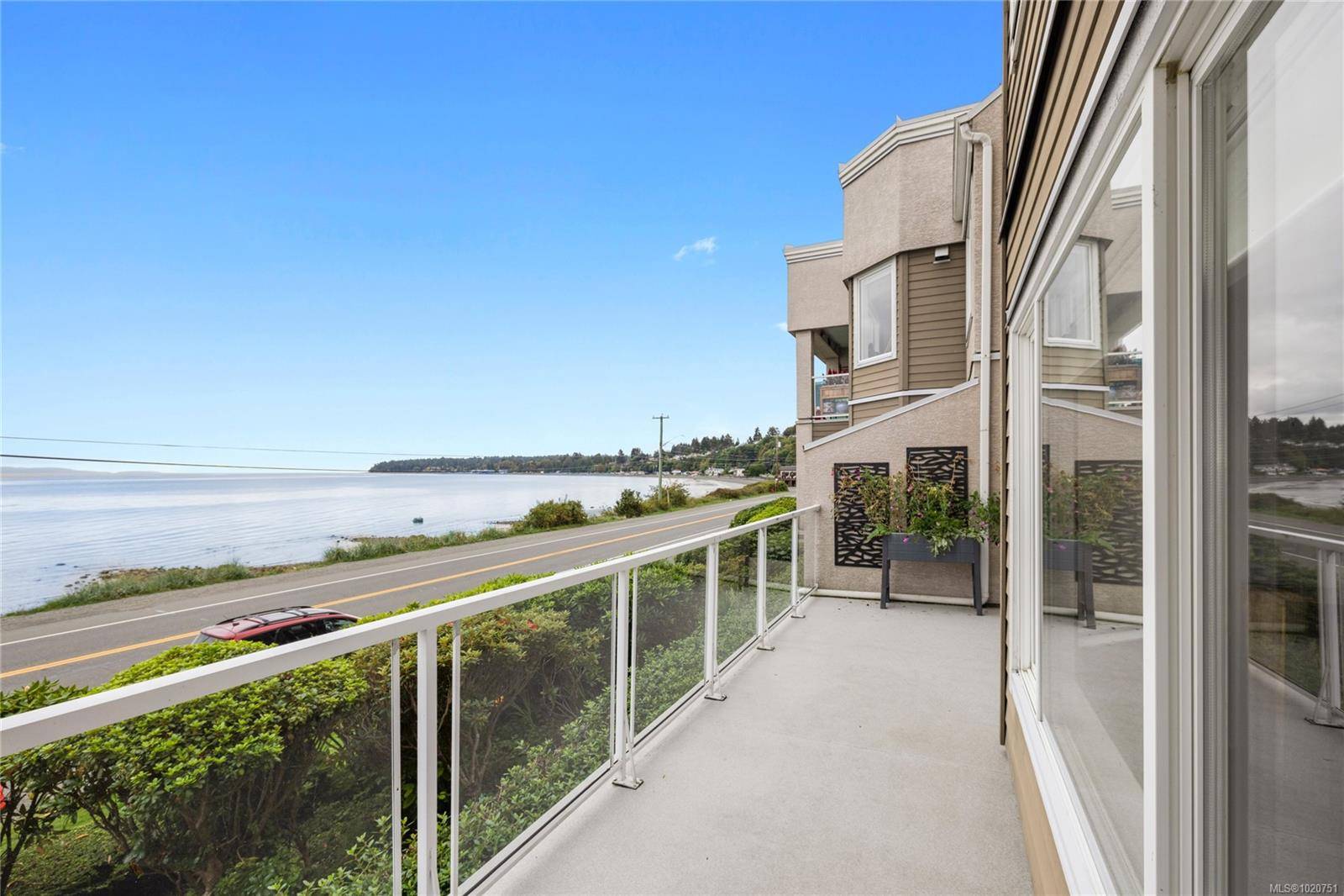 Qualicum Beach, BC V9K 2C6,3156 Island Hwy W #103